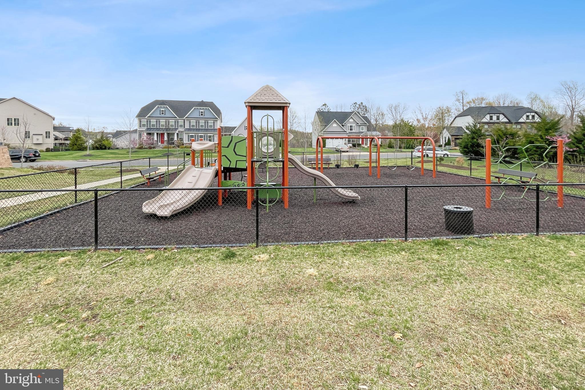 WARRENTON CHASE - Residential