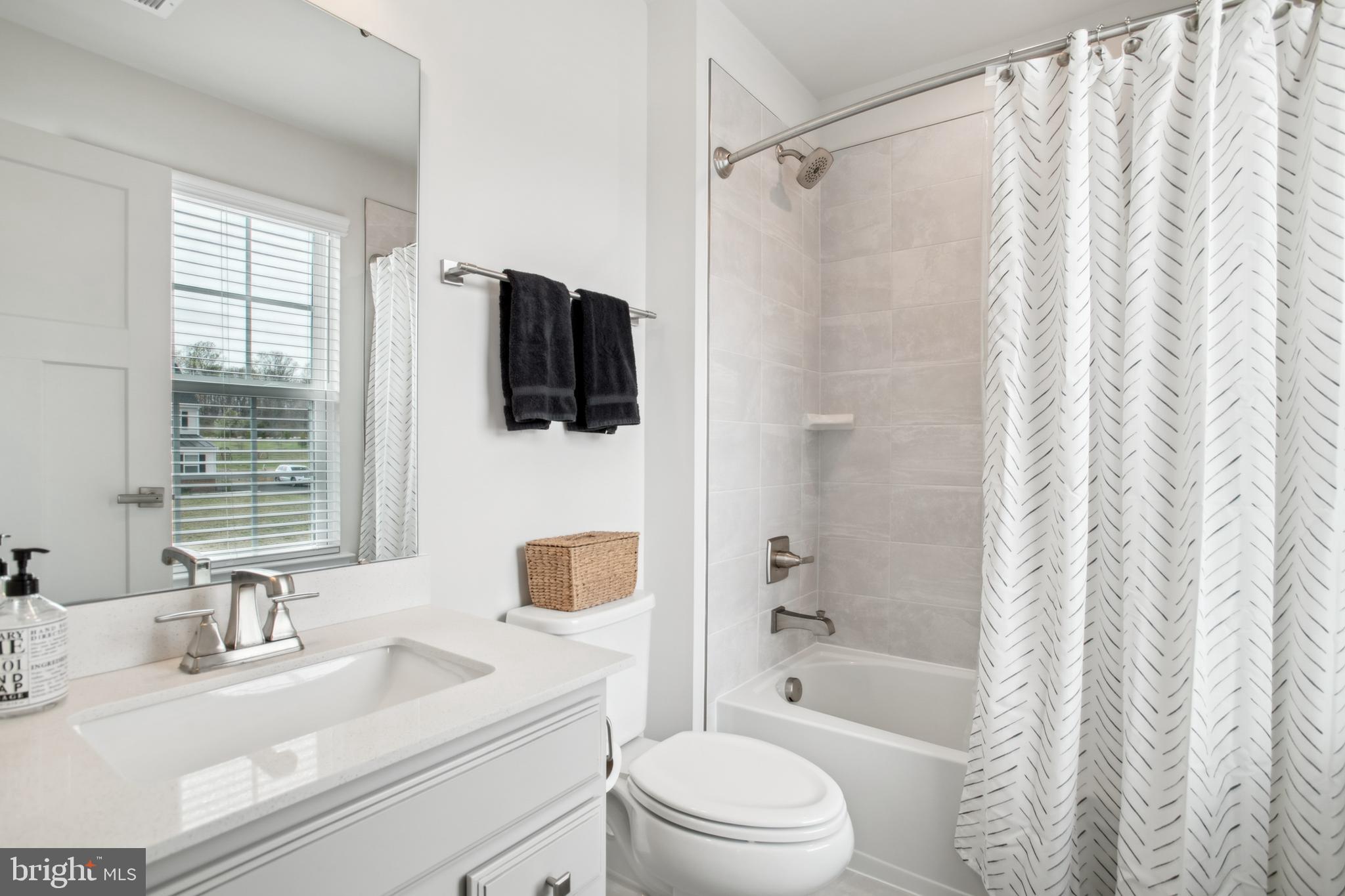 WARRENTON CHASE - Residential