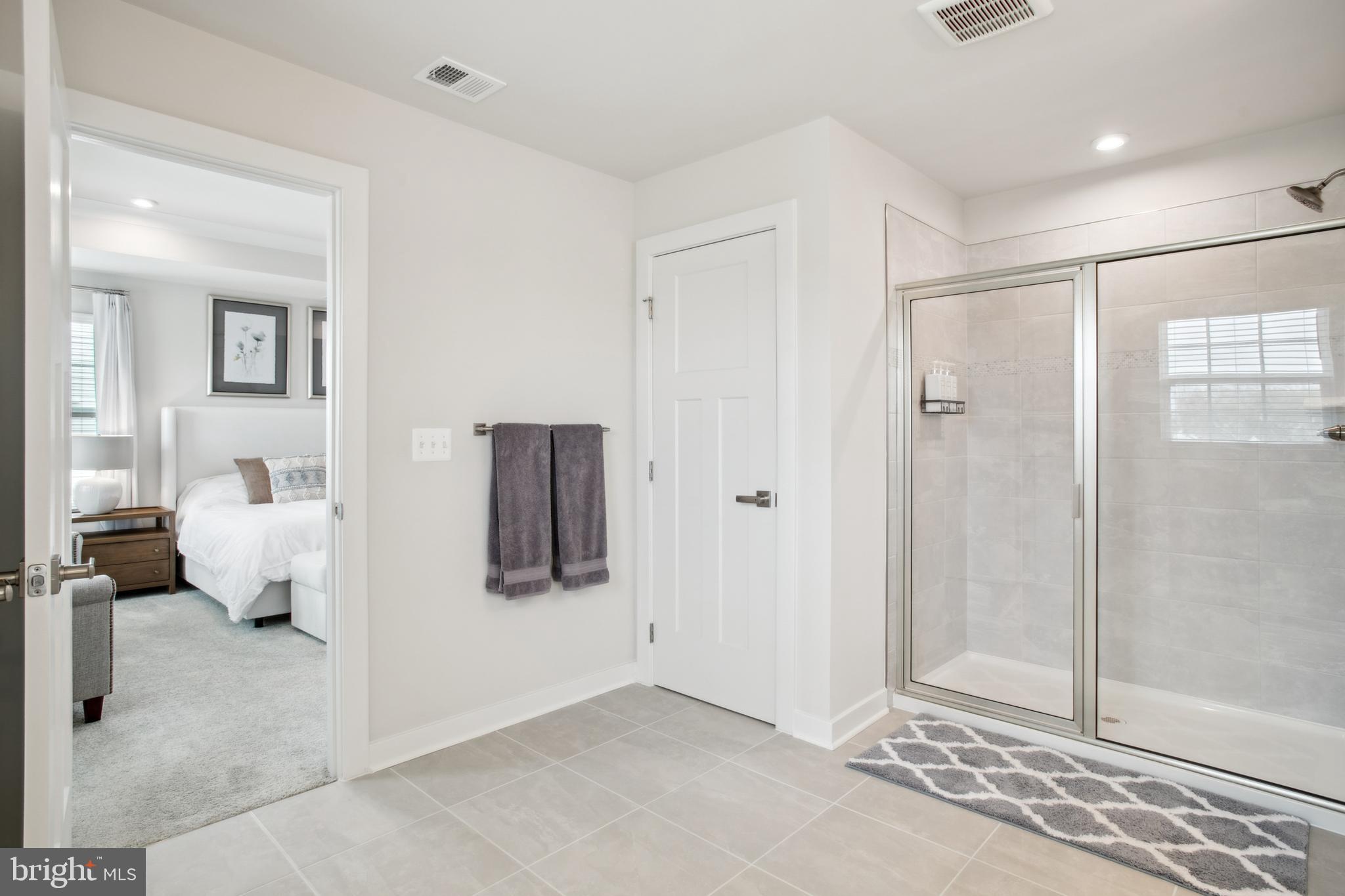 WARRENTON CHASE - Residential