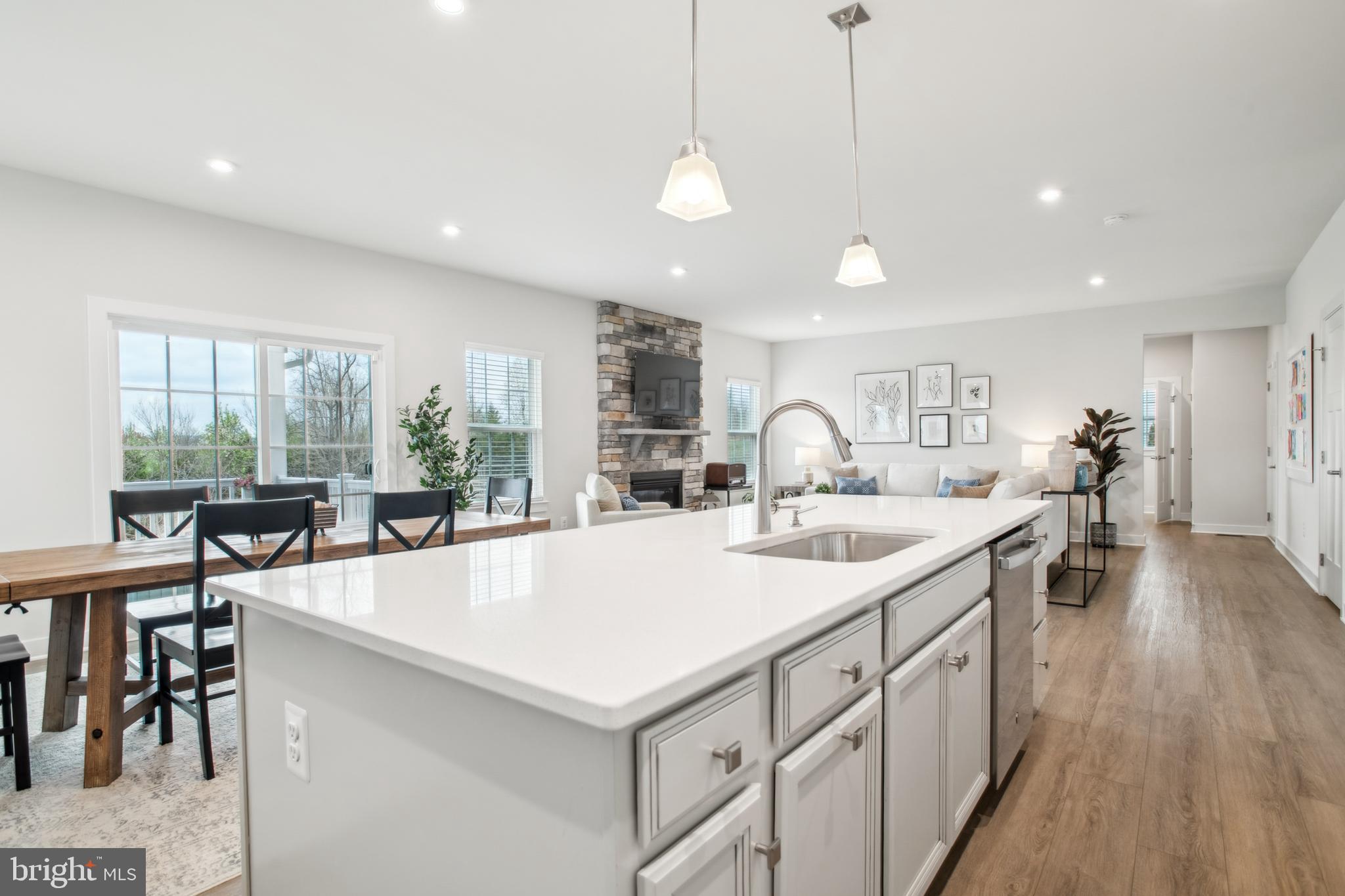 WARRENTON CHASE - Residential