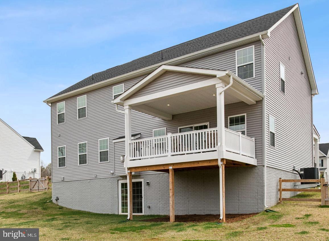 WARRENTON CHASE - Residential