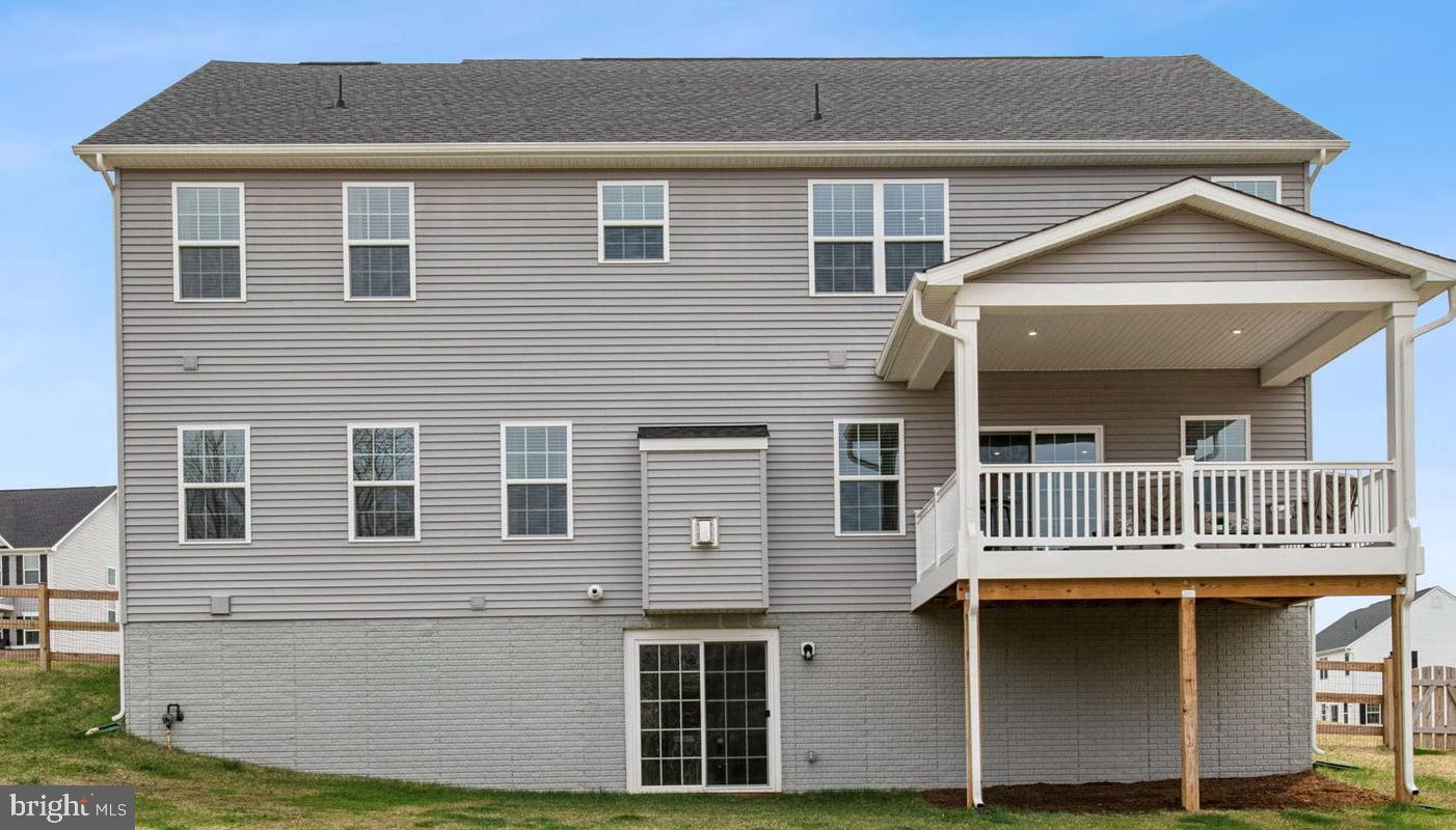 WARRENTON CHASE - Residential