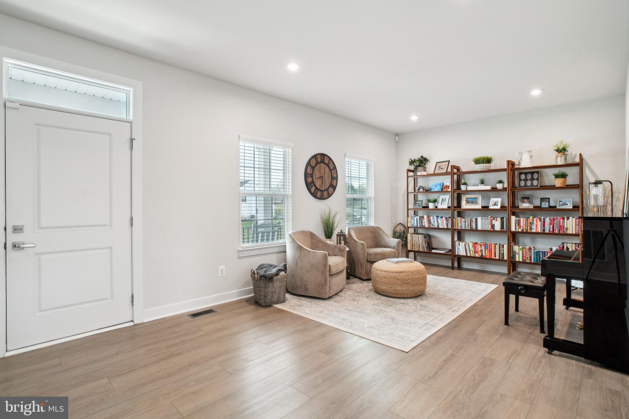 WARRENTON CHASE - Residential