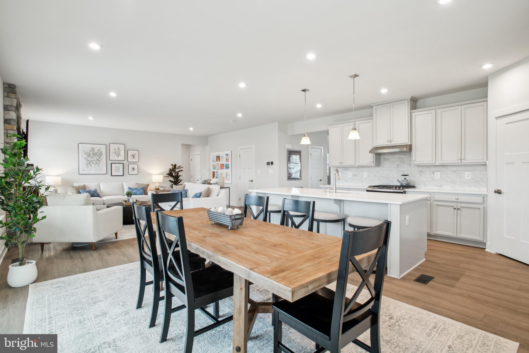 WARRENTON CHASE - Residential