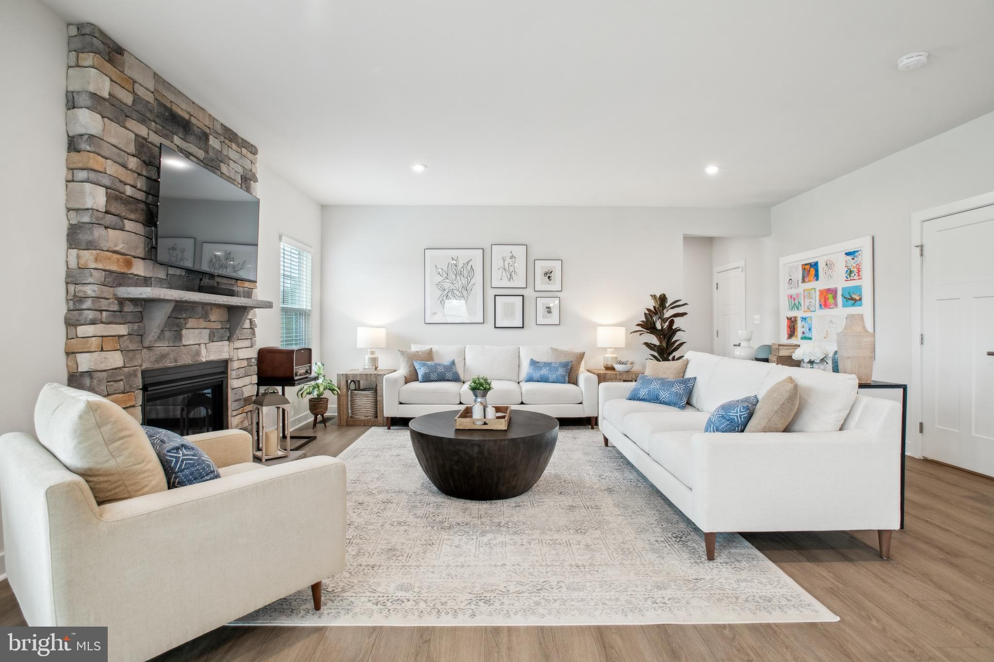 WARRENTON CHASE - Residential