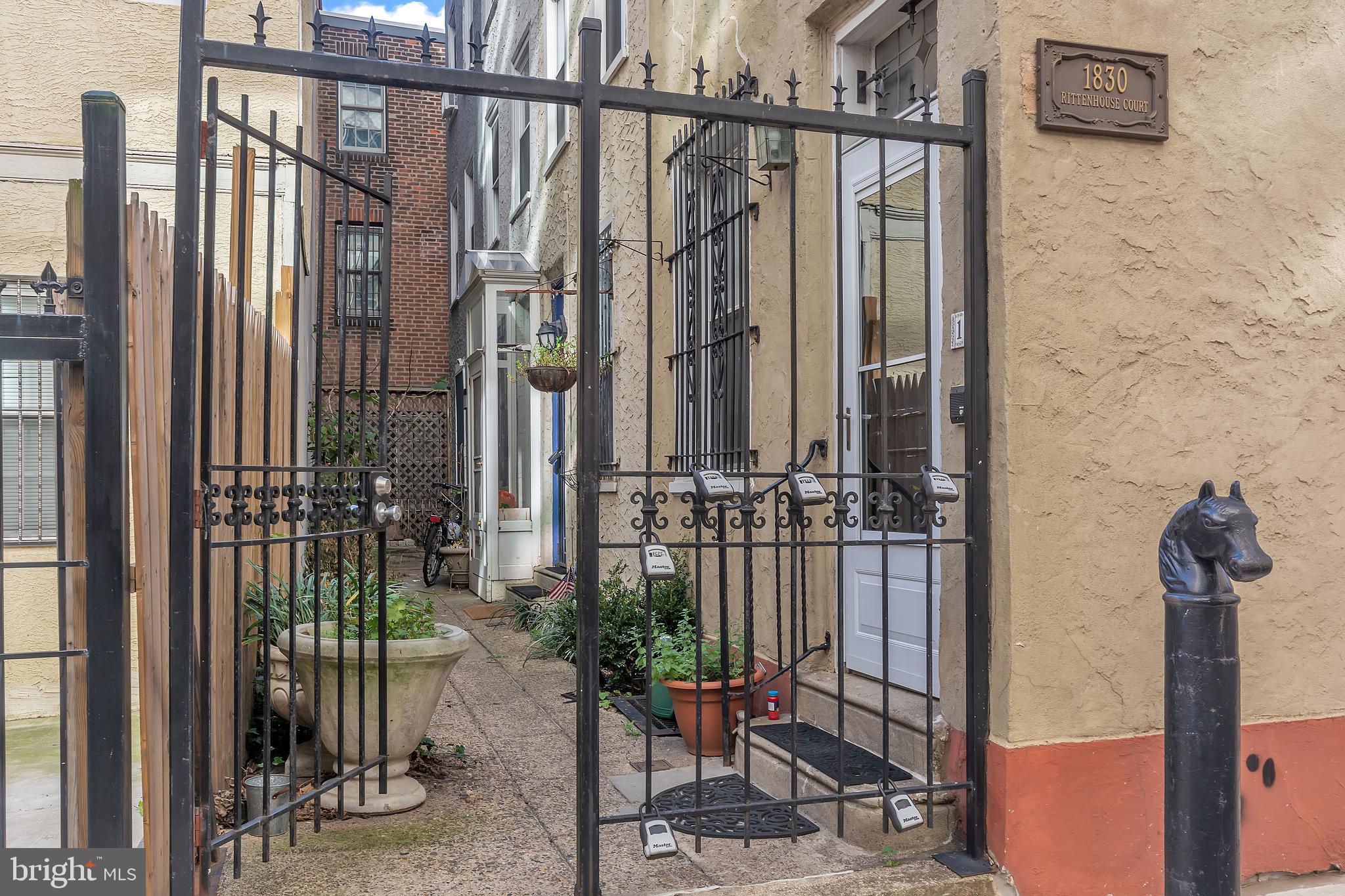 RITTENHOUSE SQUARE - Residential Lease