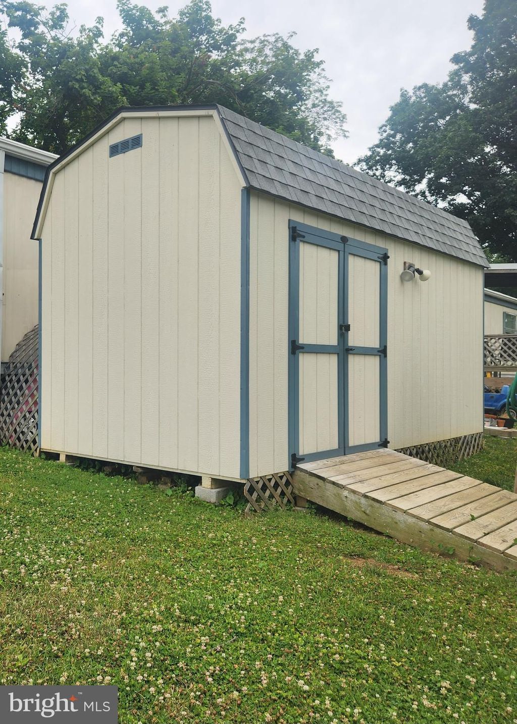 Photo of 7 DOGWOOD DR, CONESTOGA, PA 17516 (MLS # PALA2038648)