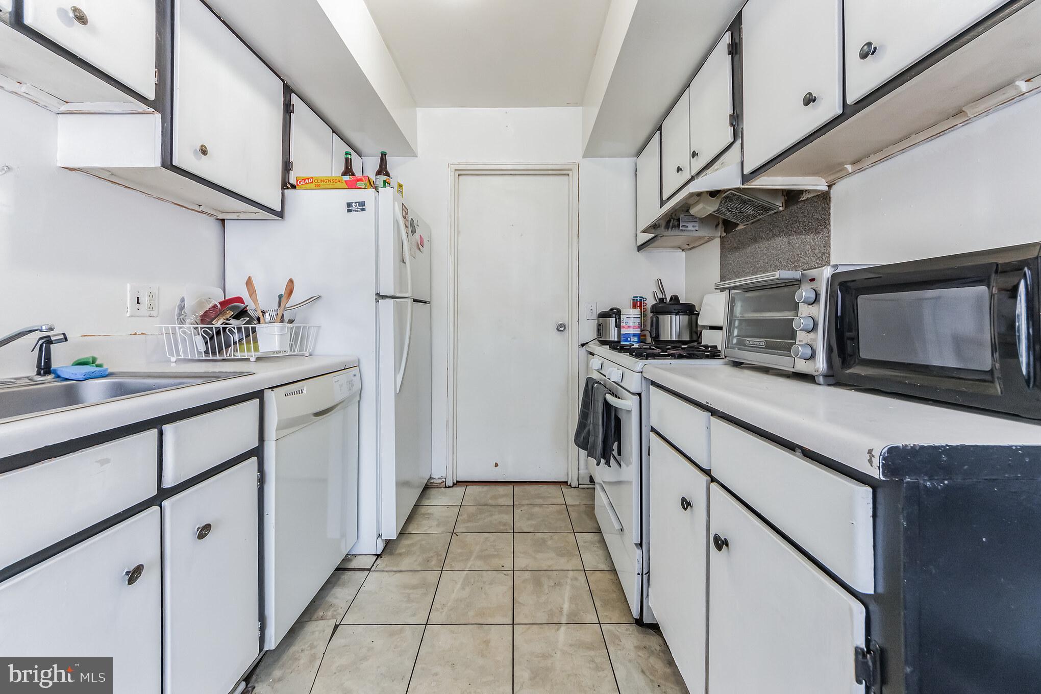 YORKTOWN - Residential