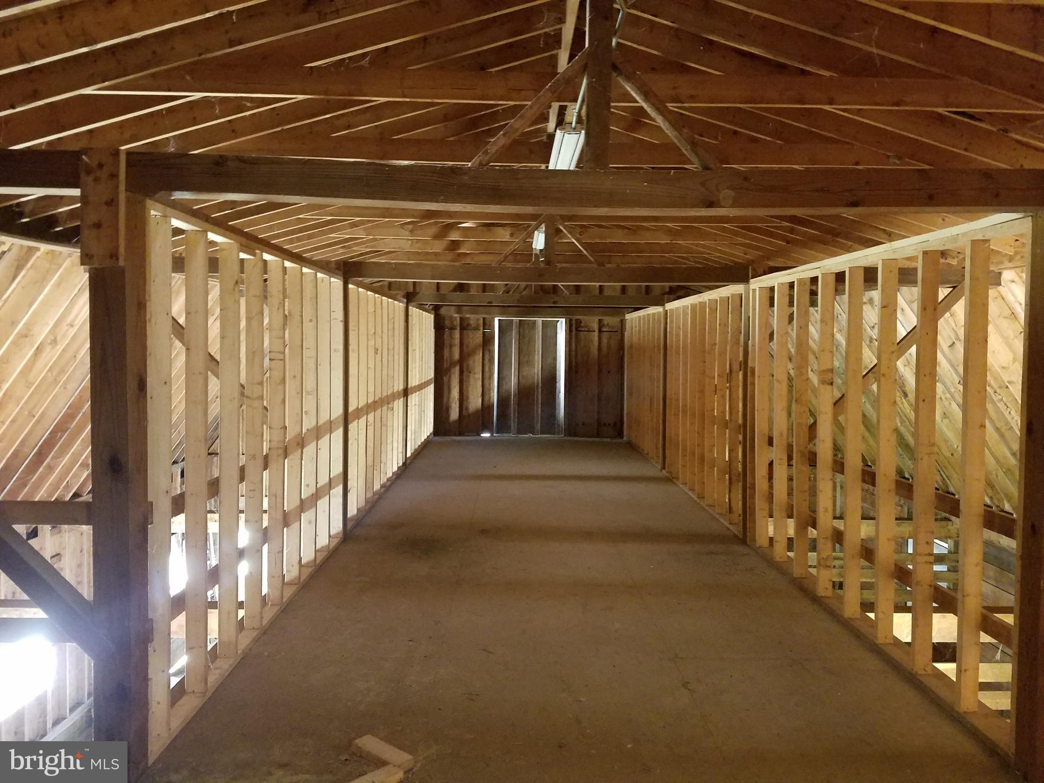 SADDLE RIDGE FARMS - Residential