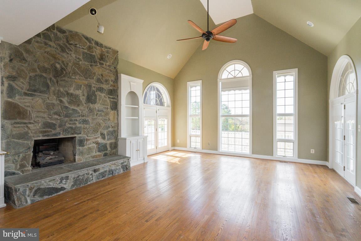 SADDLE RIDGE FARMS - Residential