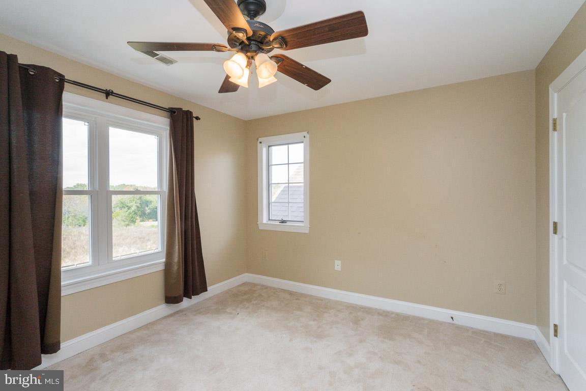 SADDLE RIDGE FARMS - Residential