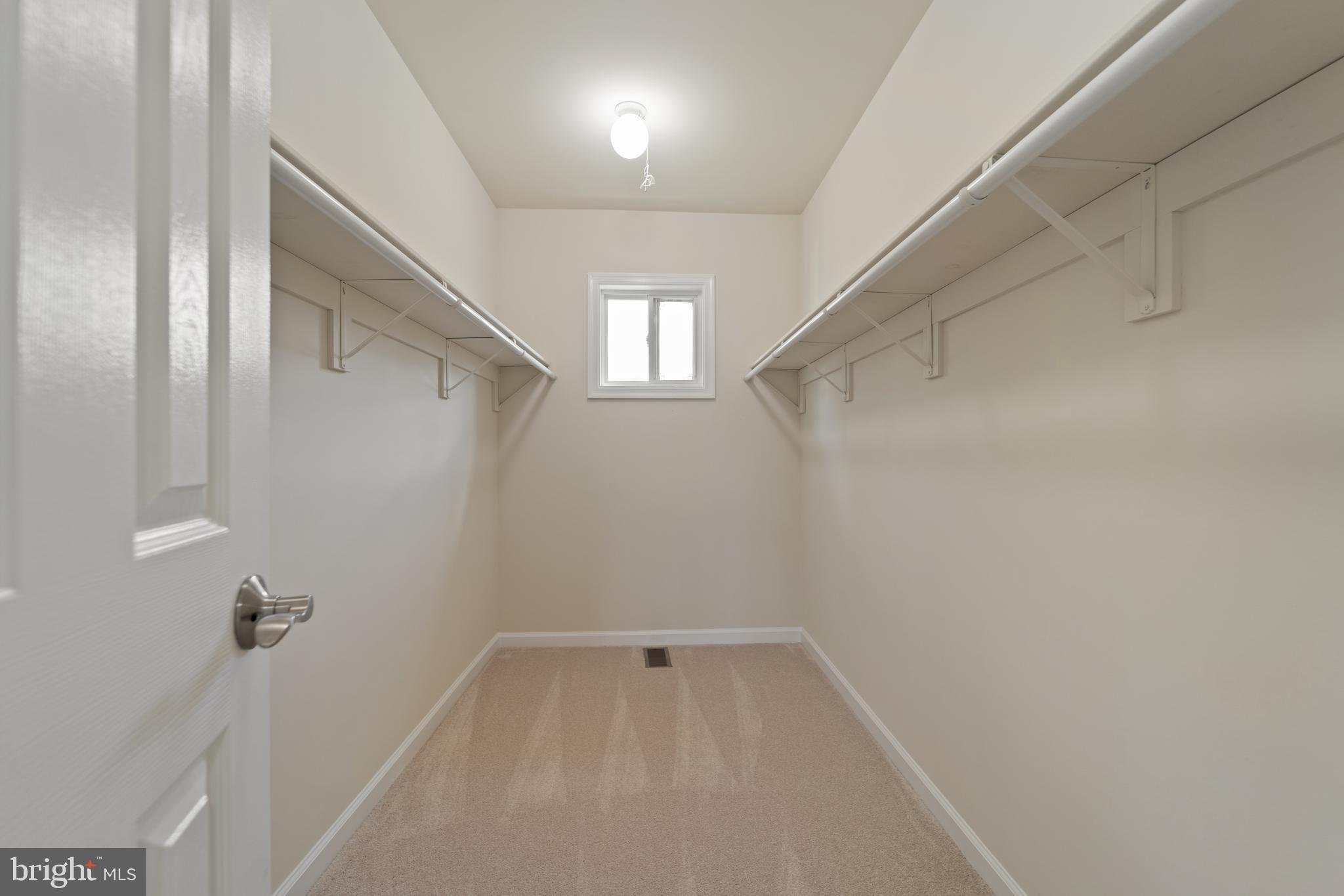 MANASSAS PARK - Residential