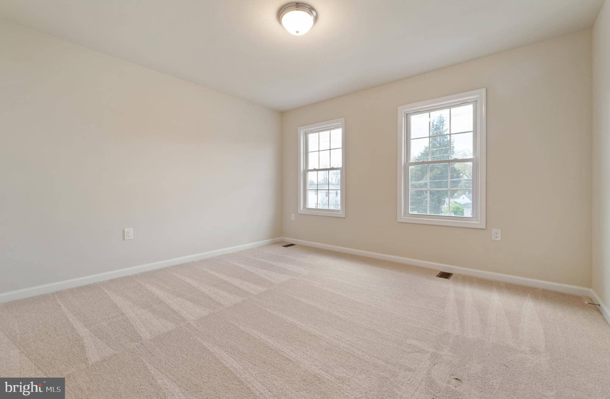 MANASSAS PARK - Residential