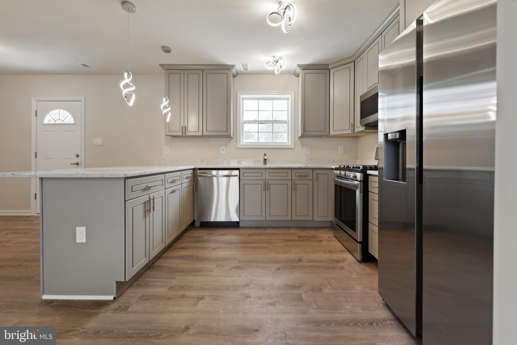 MANASSAS PARK - Residential