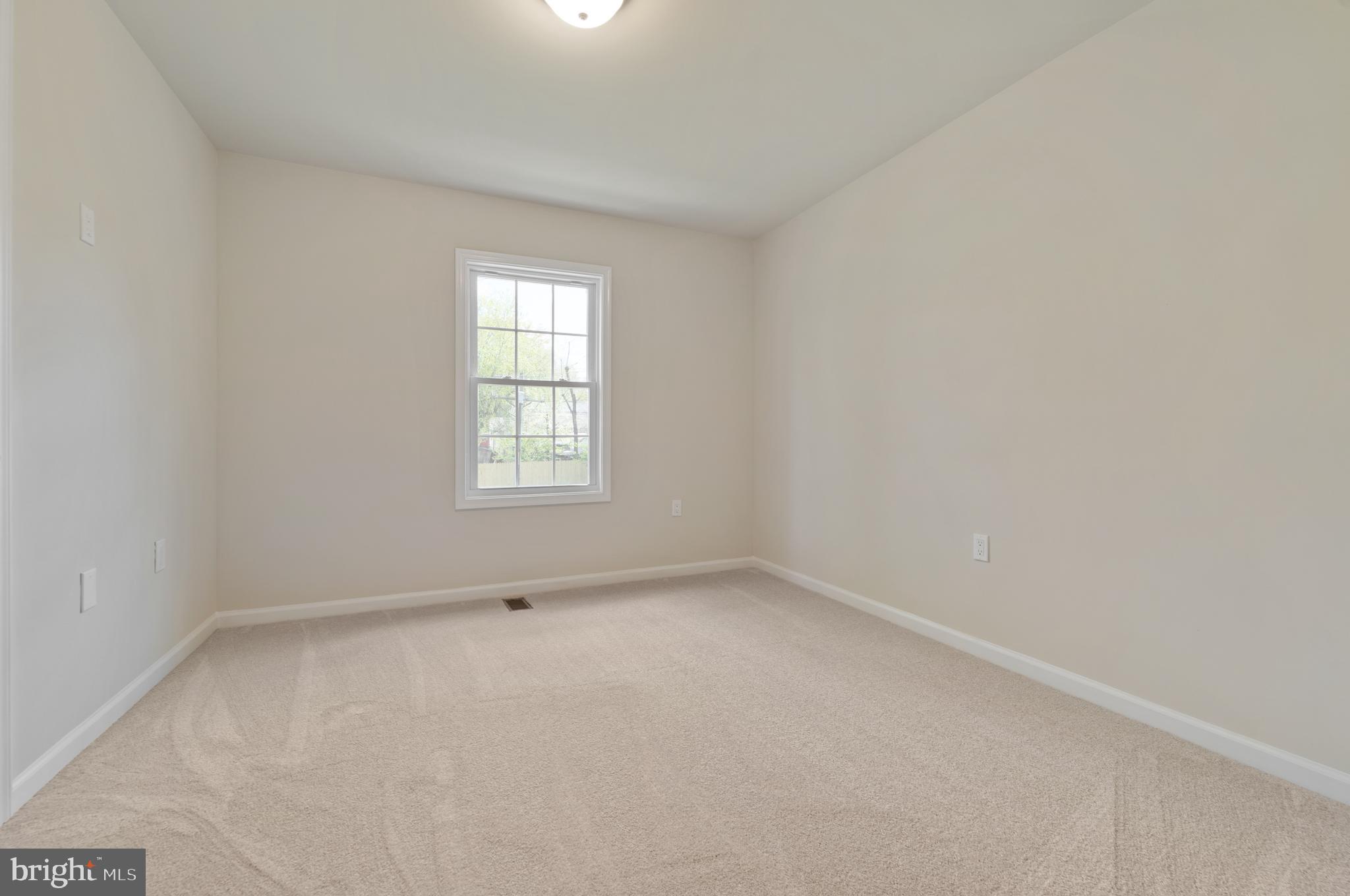 MANASSAS PARK - Residential