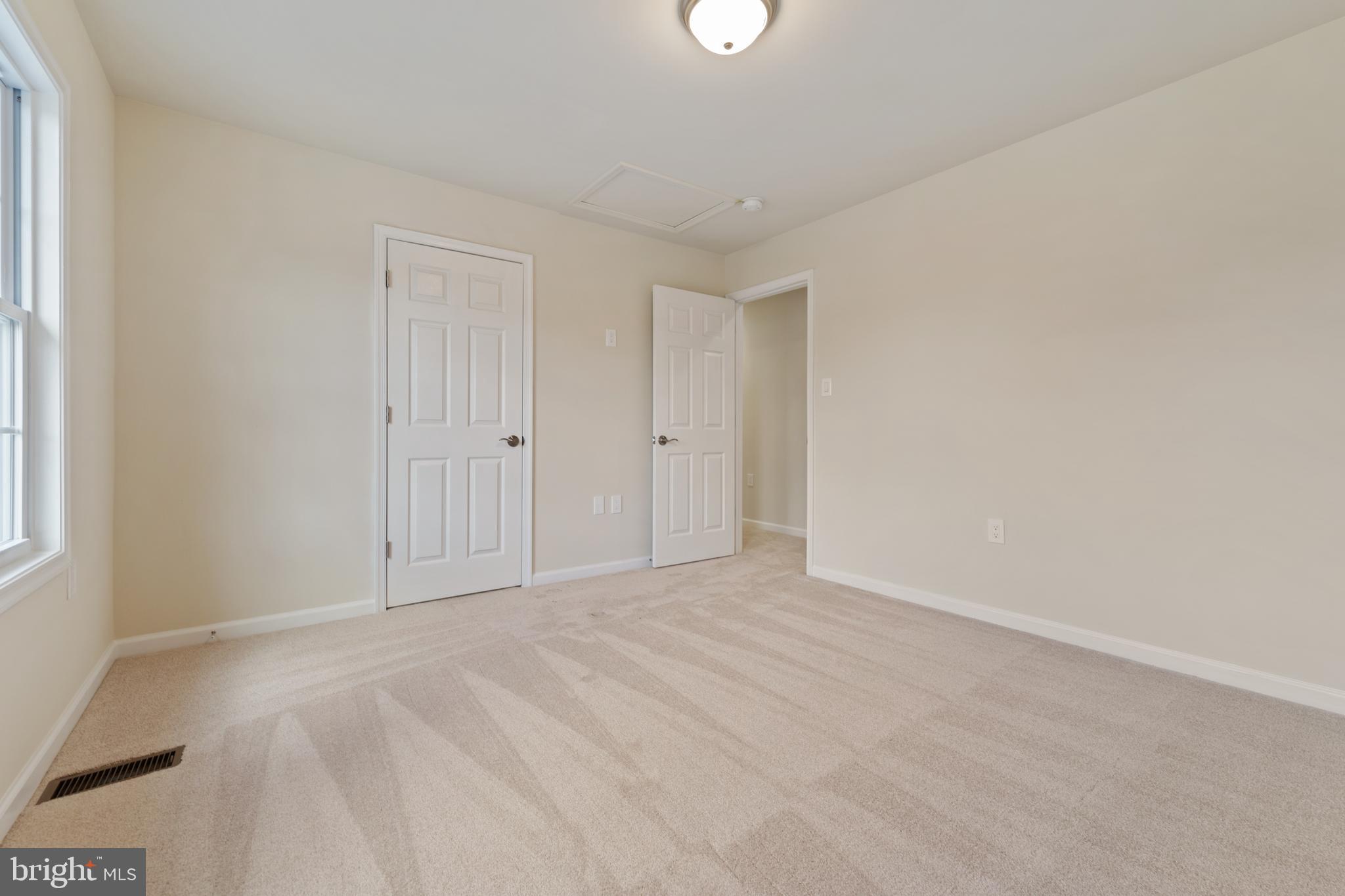 MANASSAS PARK - Residential