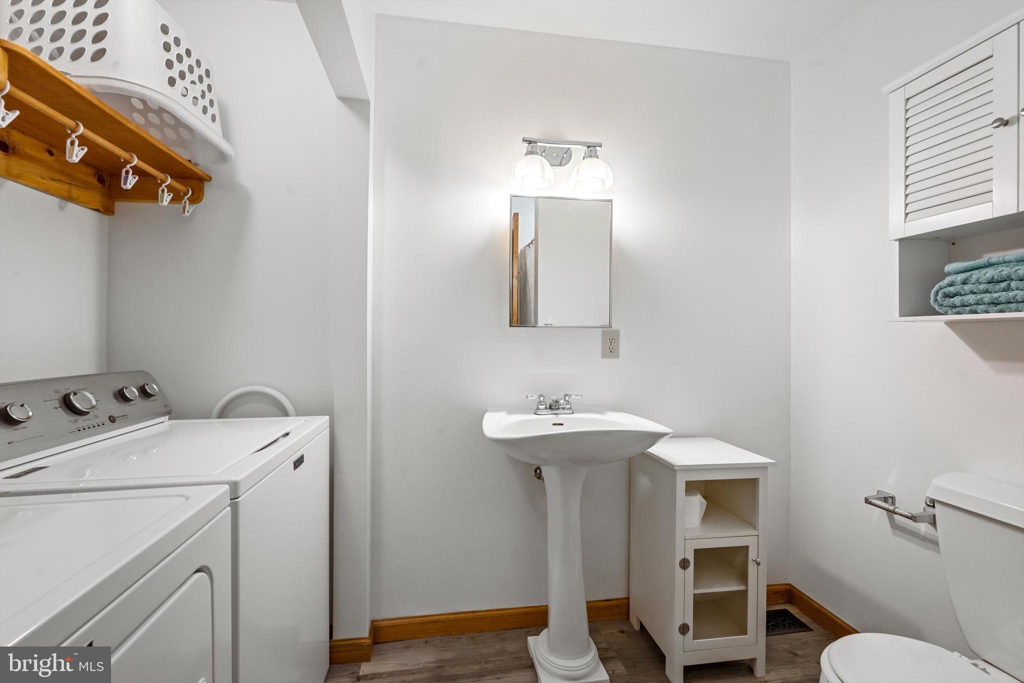 CAREFREE ACRES - Residential