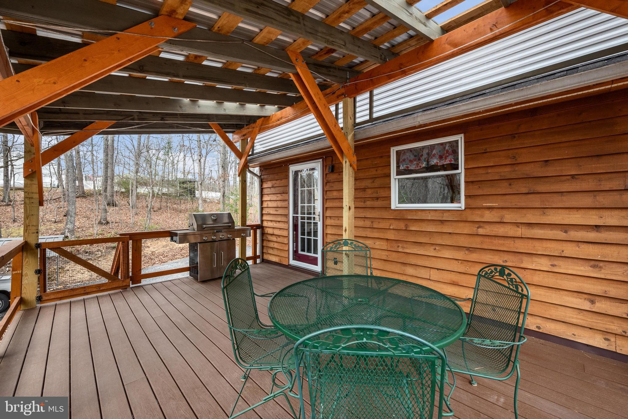 CAREFREE ACRES - Residential