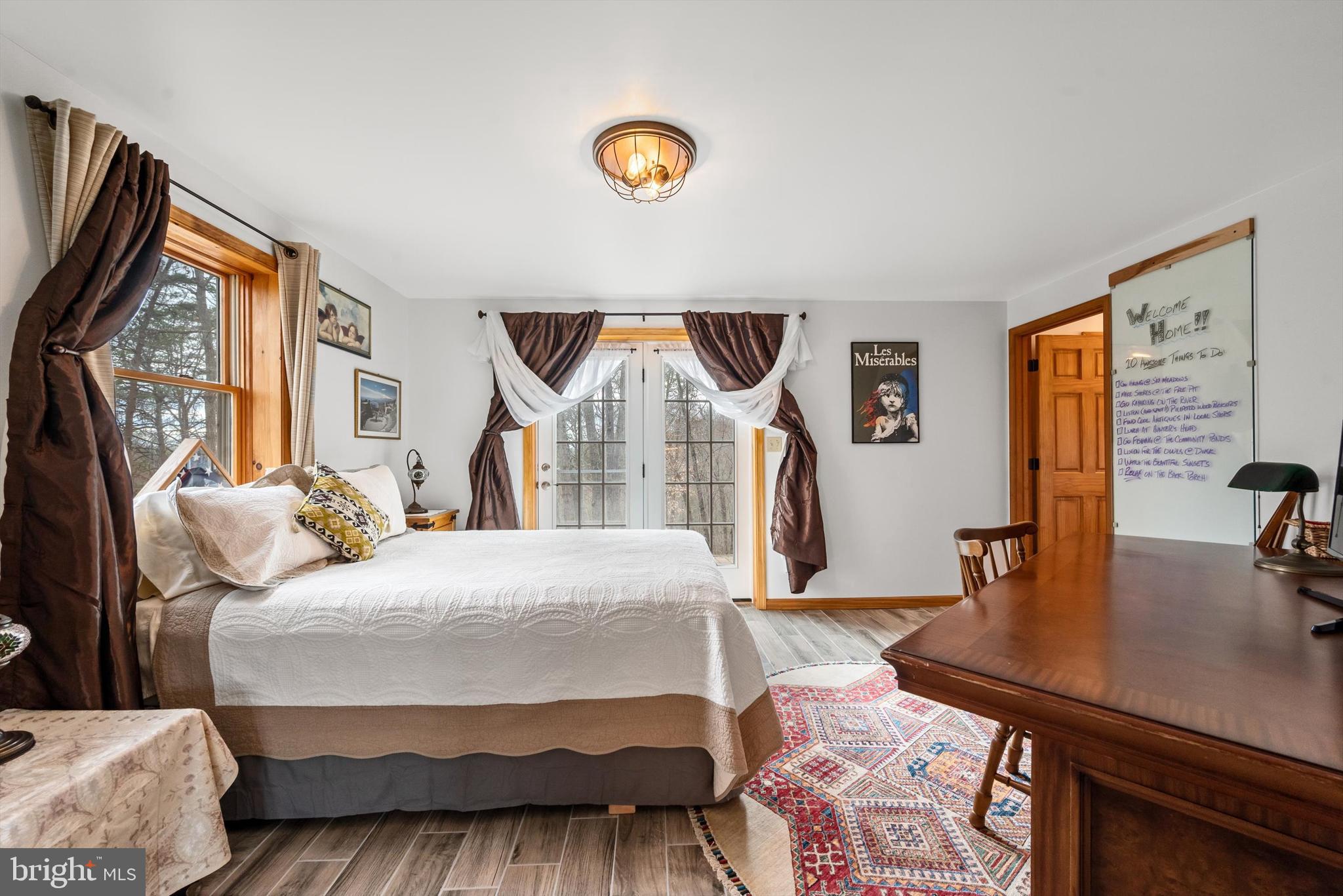 CAREFREE ACRES - Residential