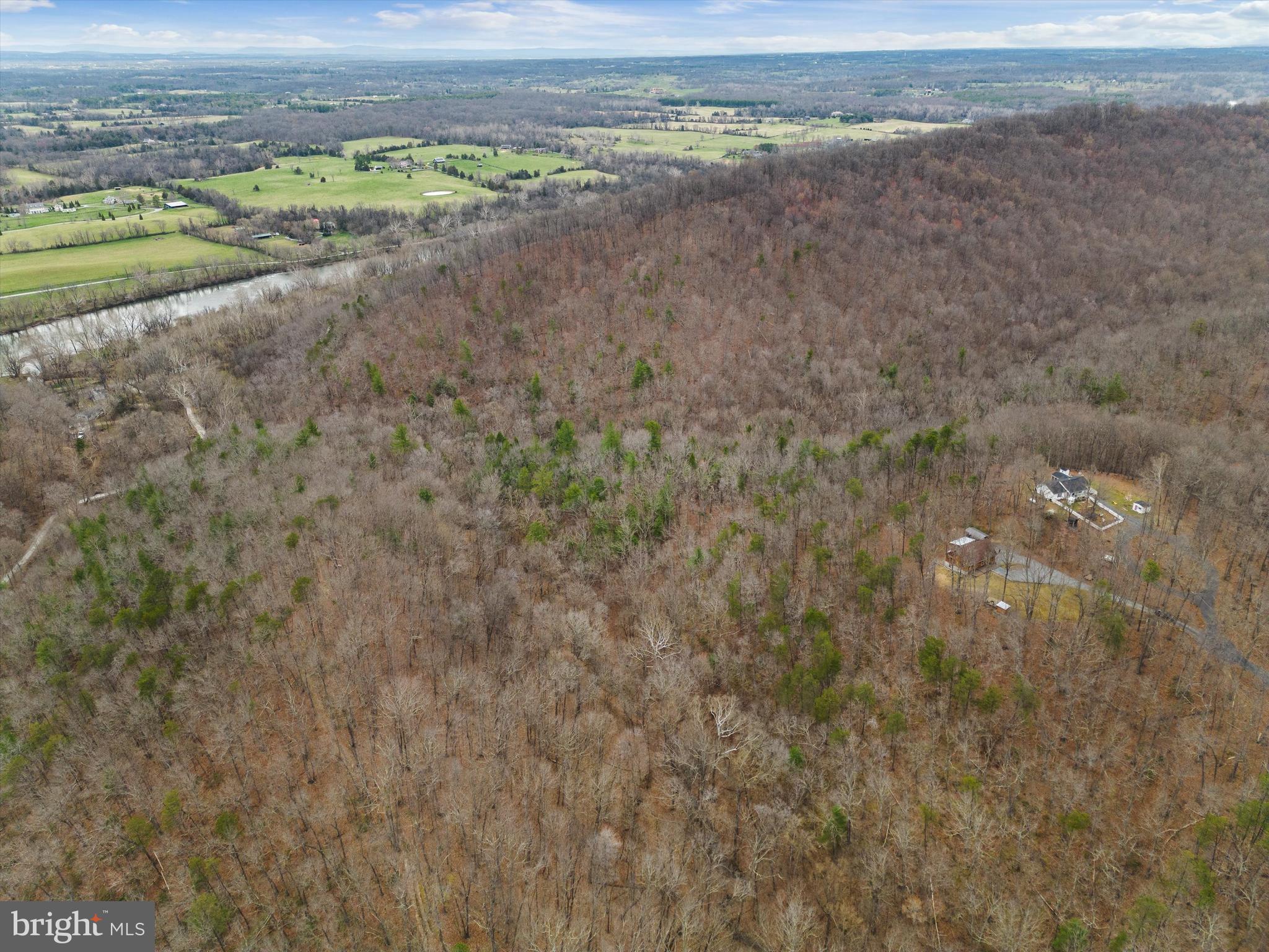 CAREFREE ACRES - Residential