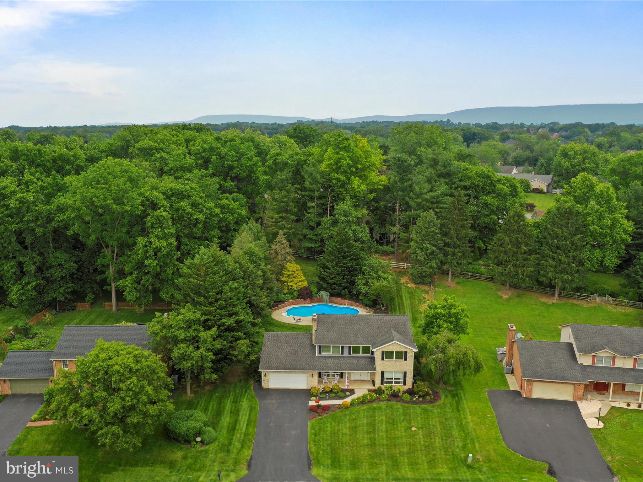 BRIGHTWOOD ACRES - Residential