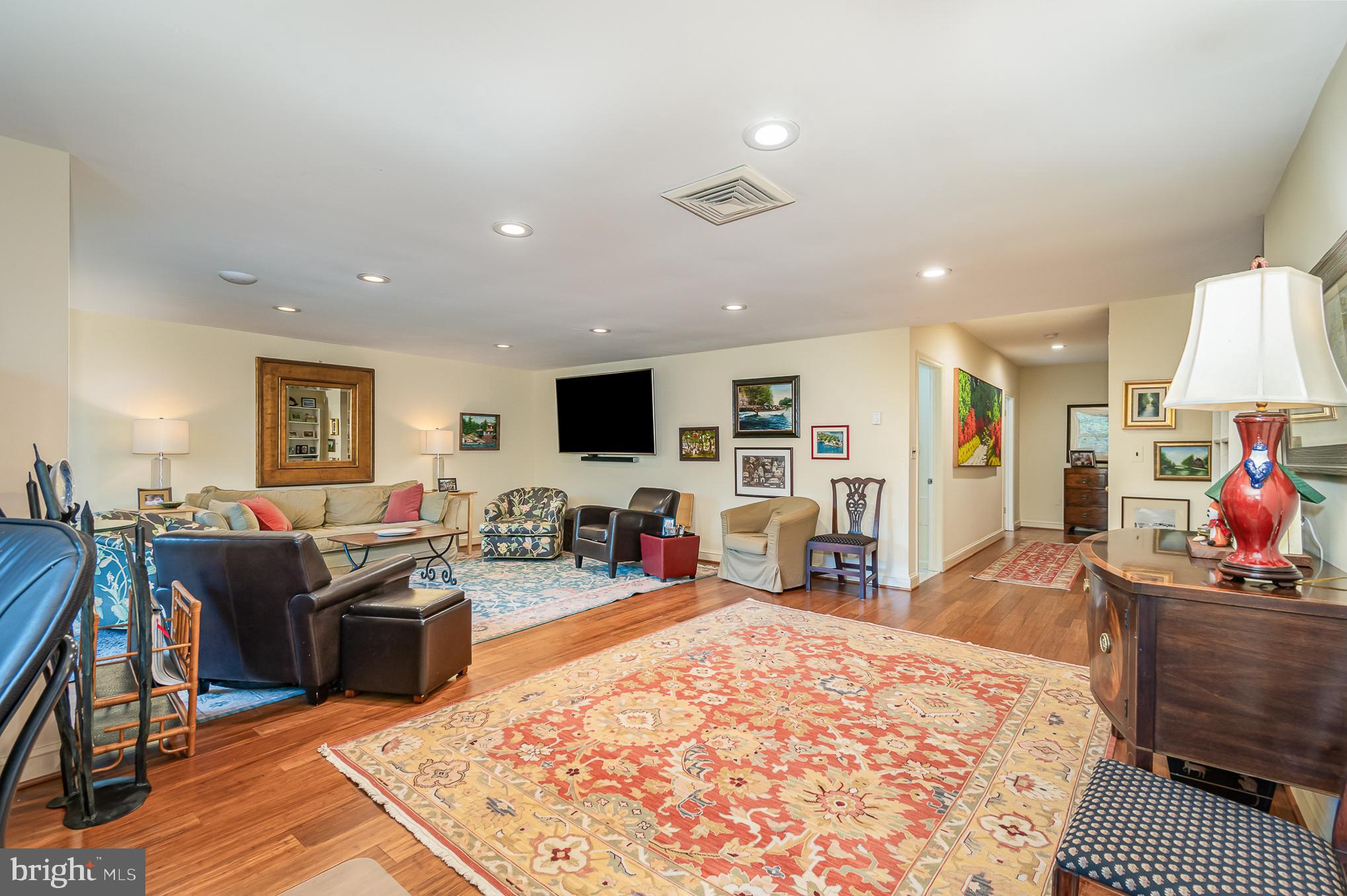 THORNTON WOOD - Residential