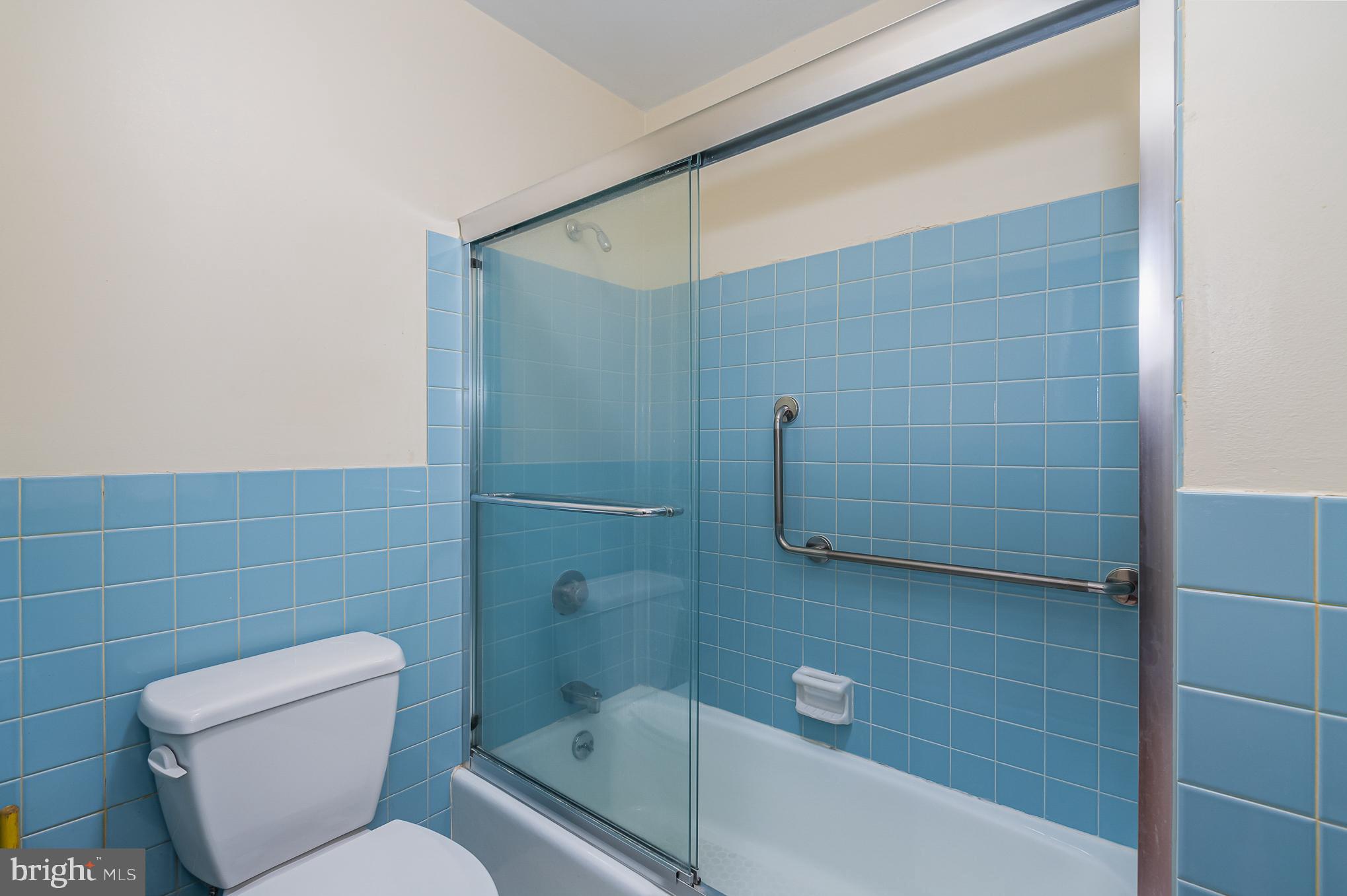 THORNTON WOOD - Residential