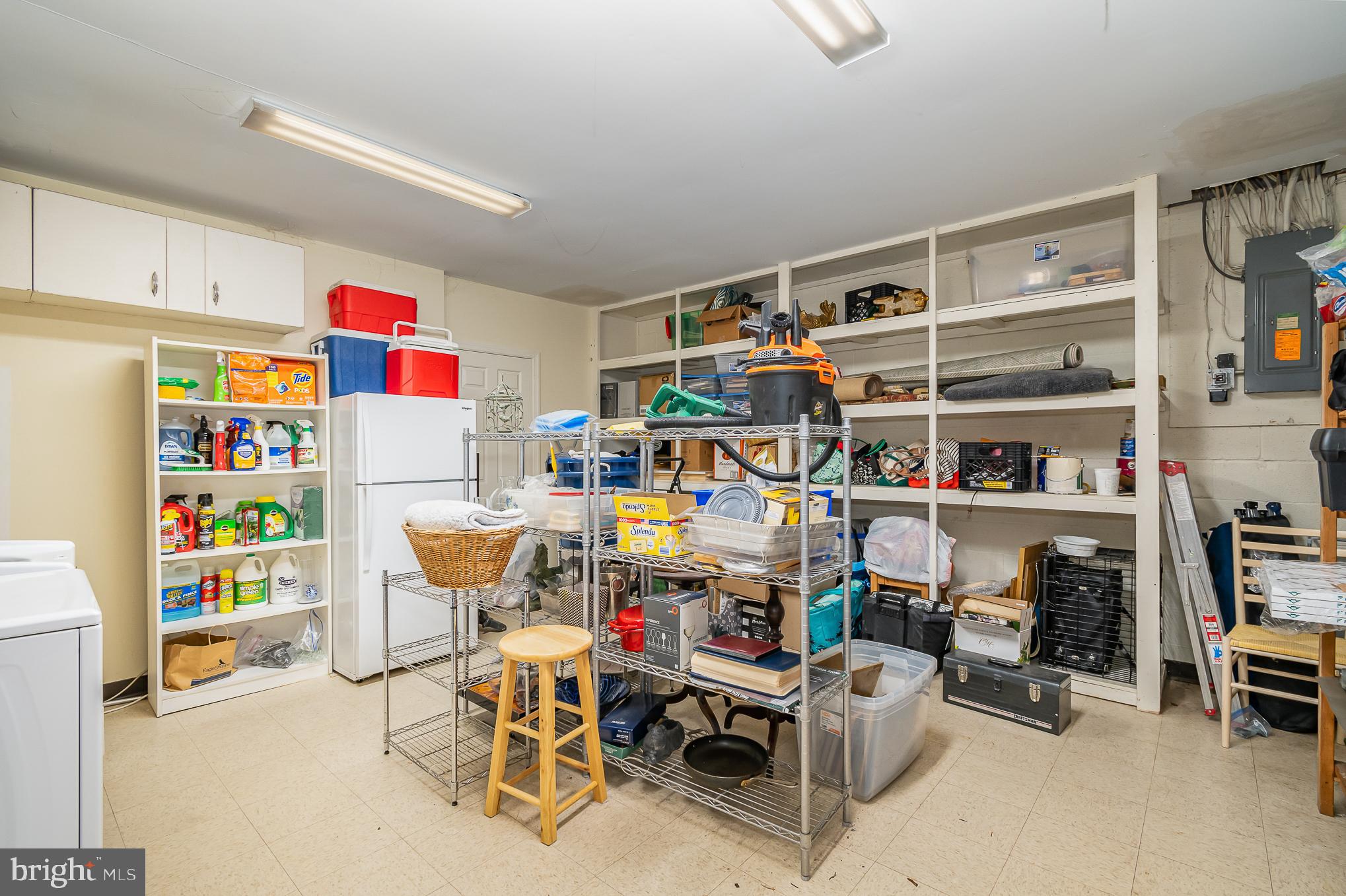 THORNTON WOOD - Residential