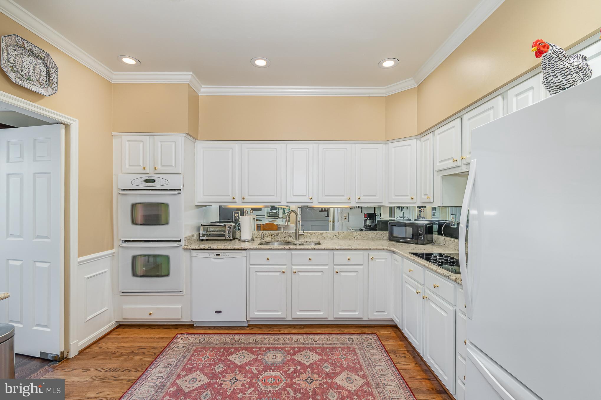 THORNTON WOOD - Residential