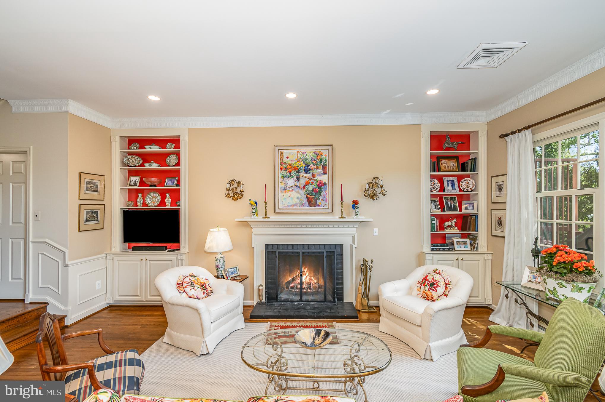 THORNTON WOOD - Residential