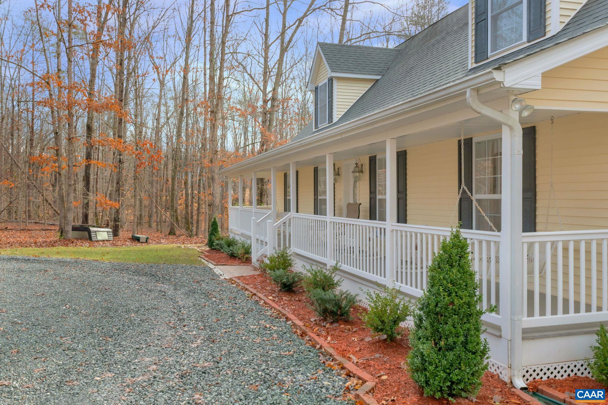 WOUNDED KNEE - Residential