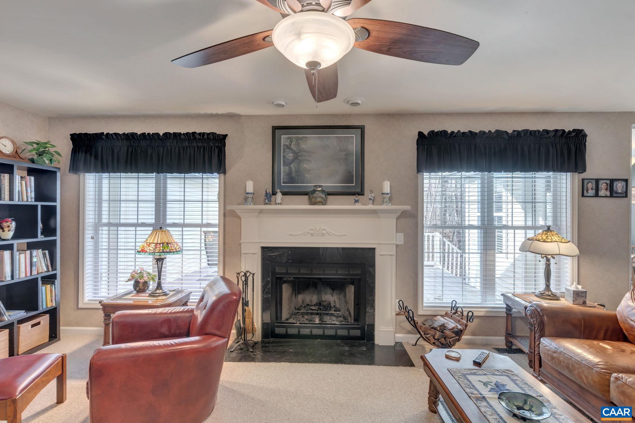 WOUNDED KNEE - Residential