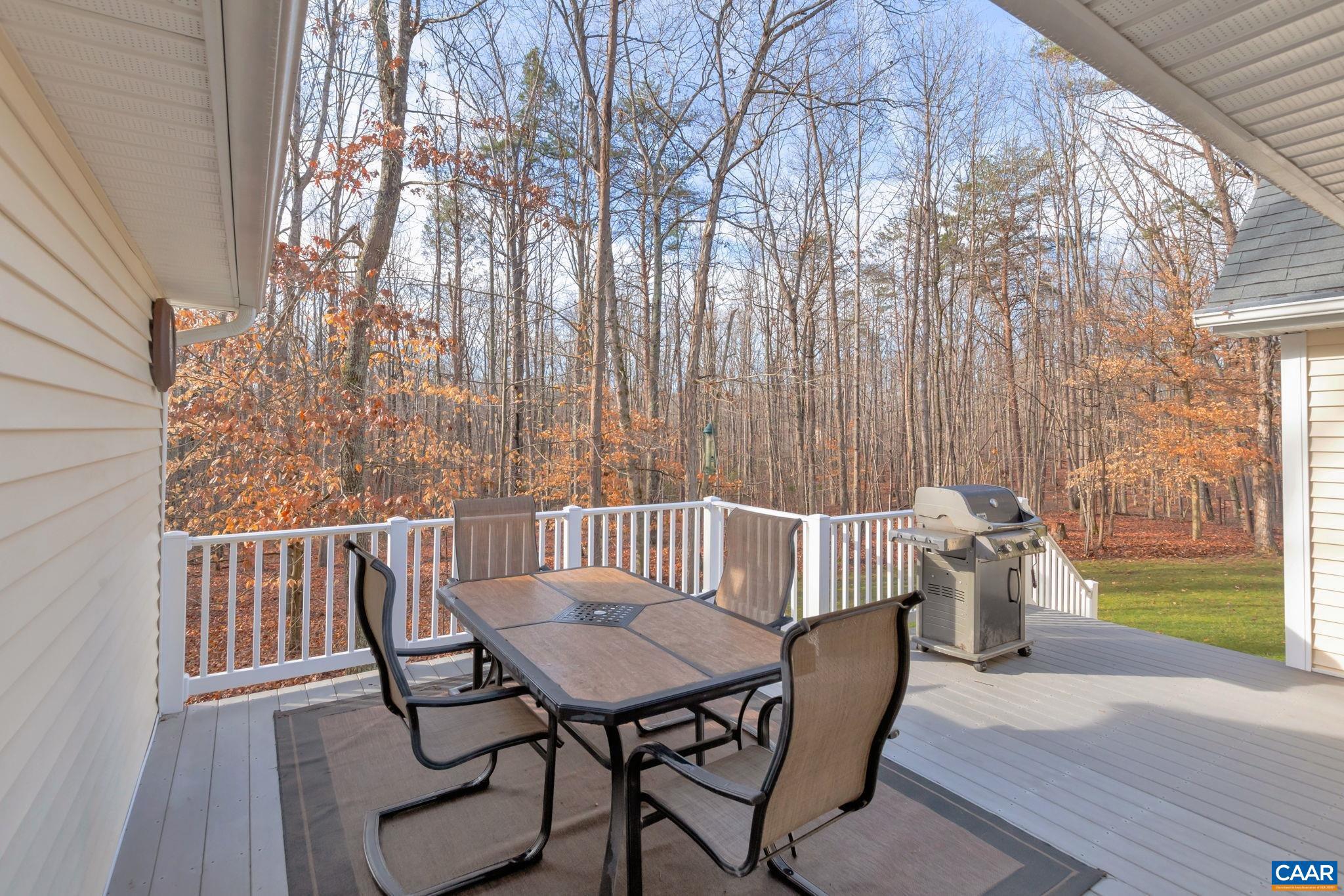 WOUNDED KNEE - Residential