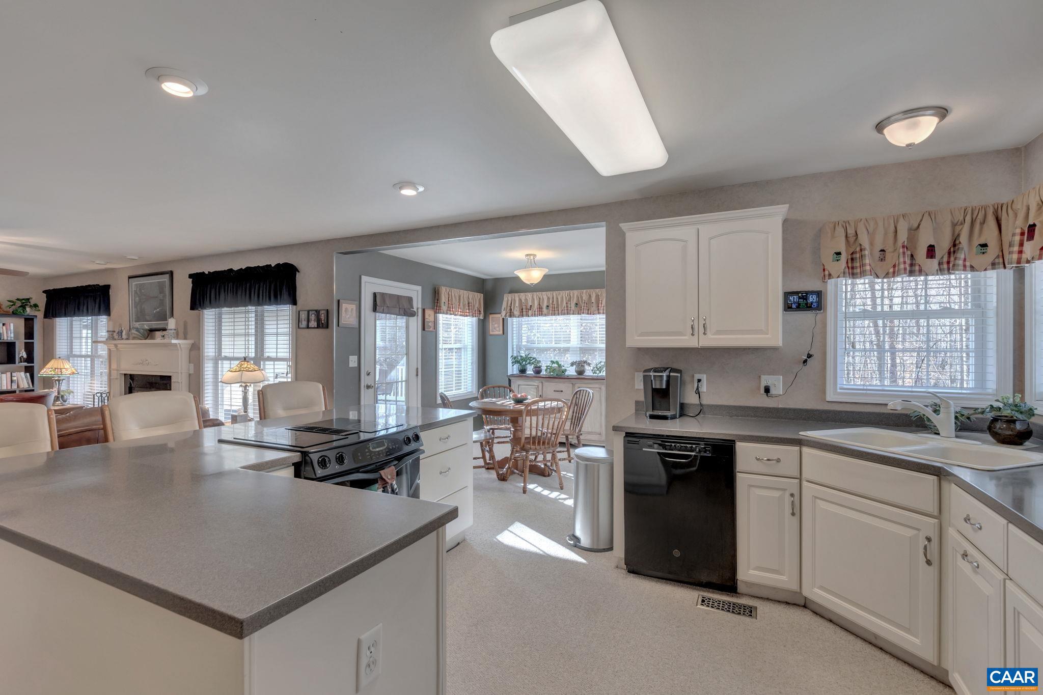 WOUNDED KNEE - Residential