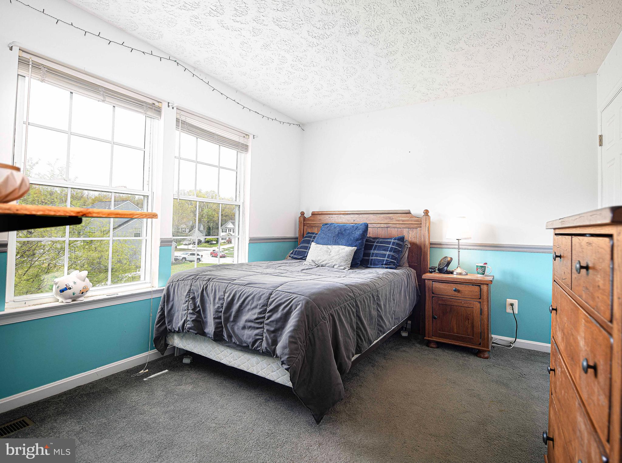 TUCHAHOE FARMS - Residential