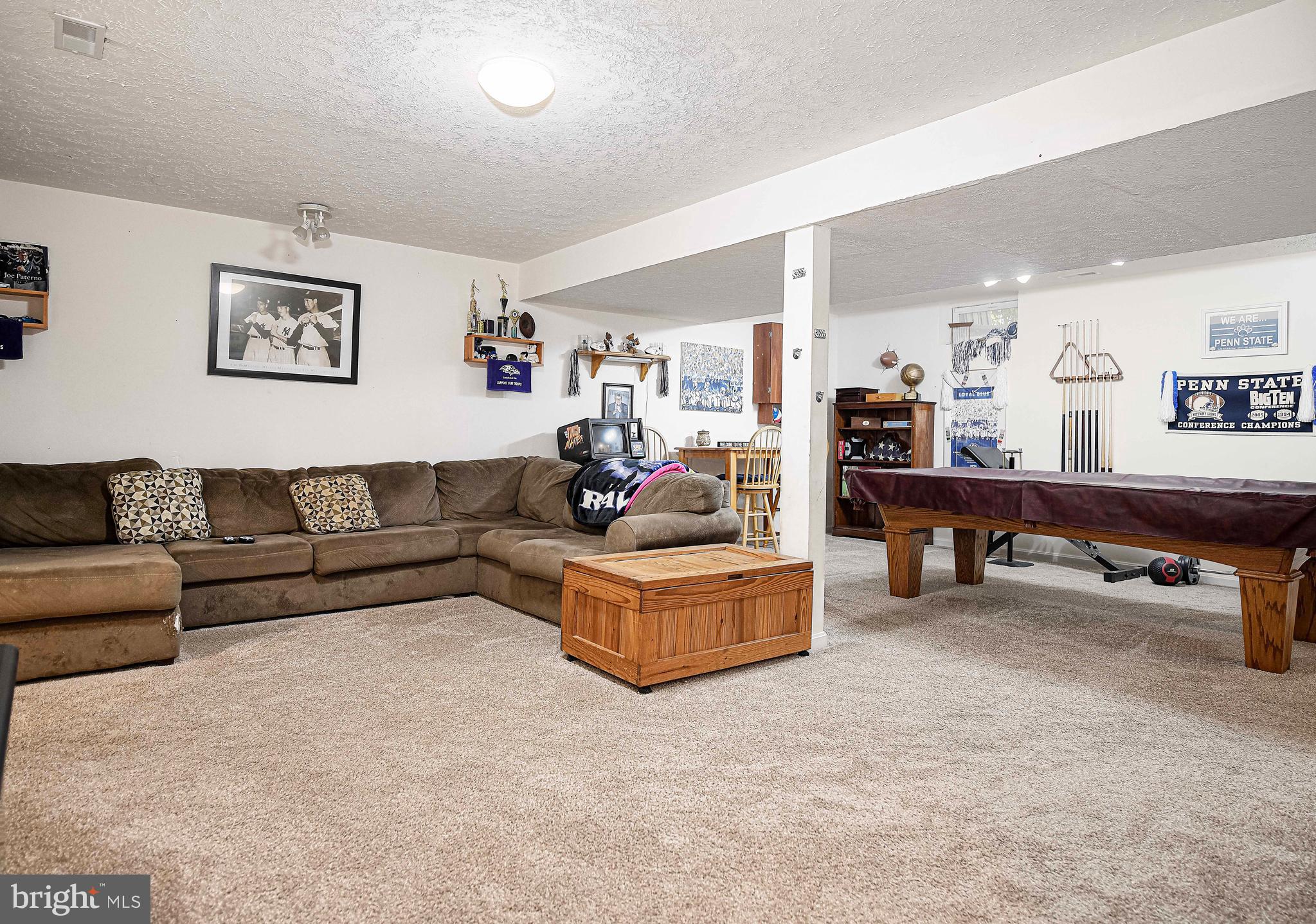 TUCHAHOE FARMS - Residential