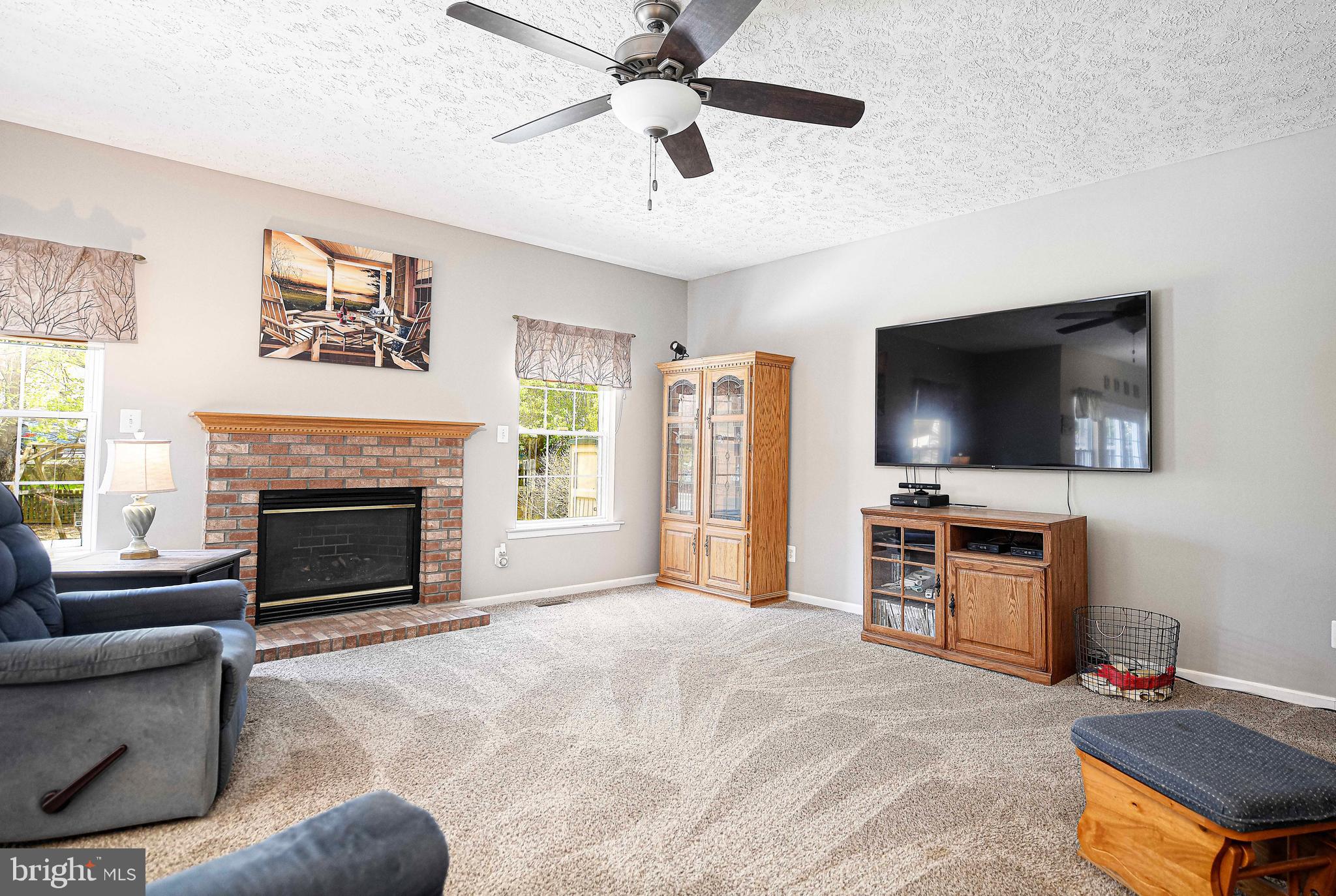 TUCHAHOE FARMS - Residential