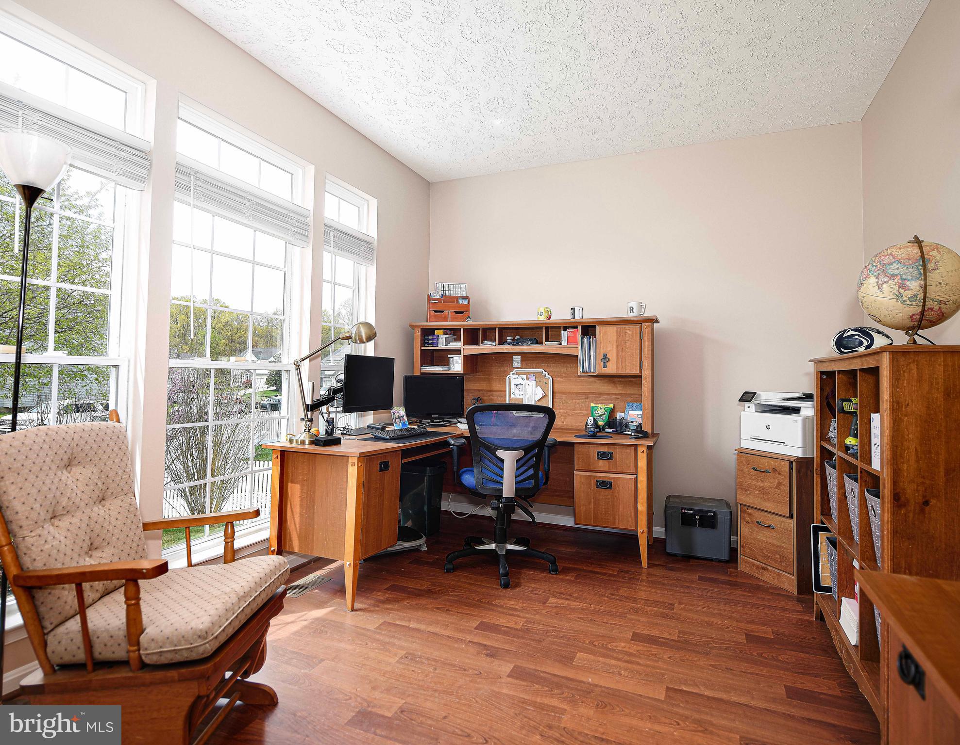 TUCHAHOE FARMS - Residential