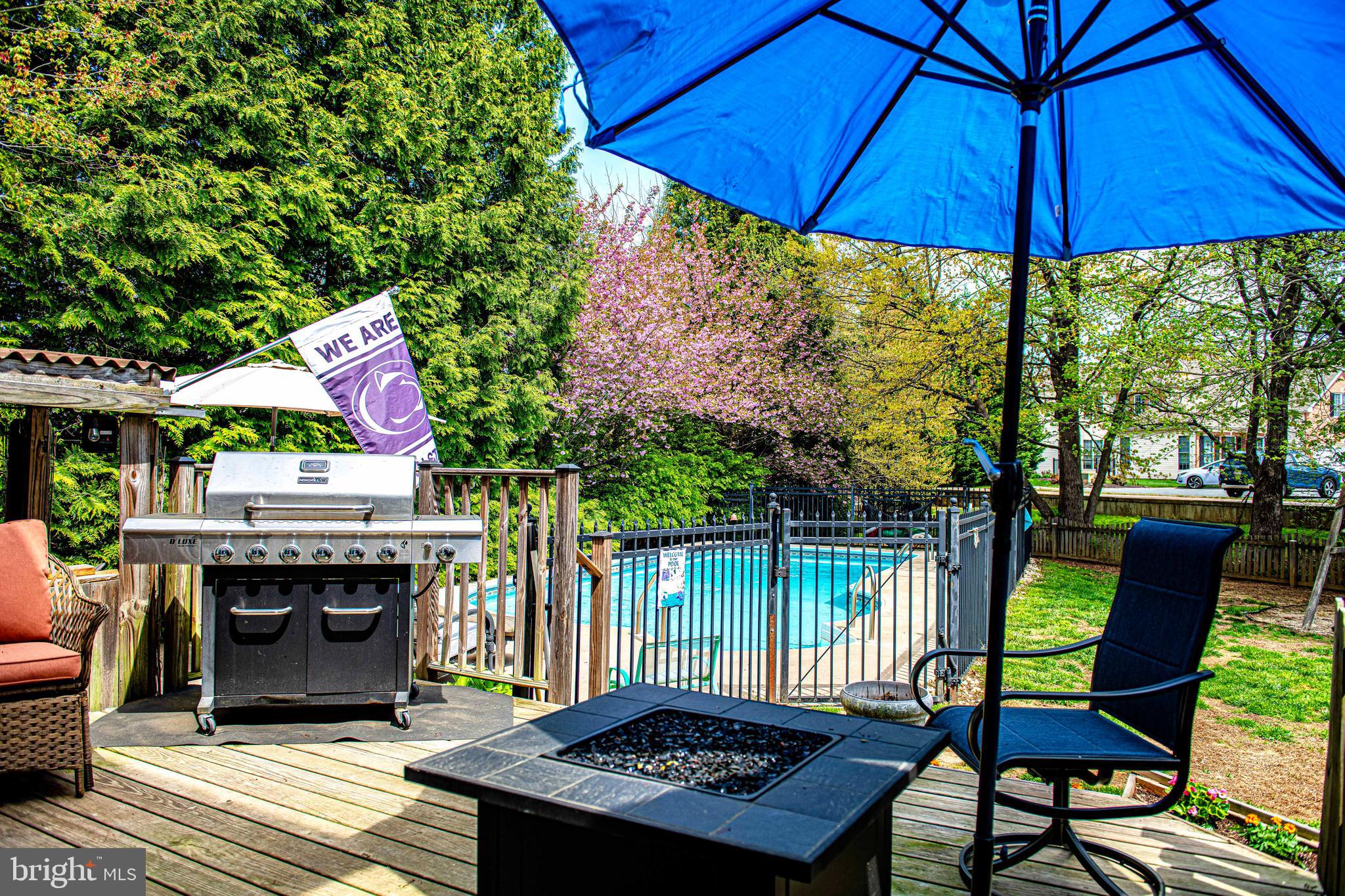 TUCHAHOE FARMS - Residential