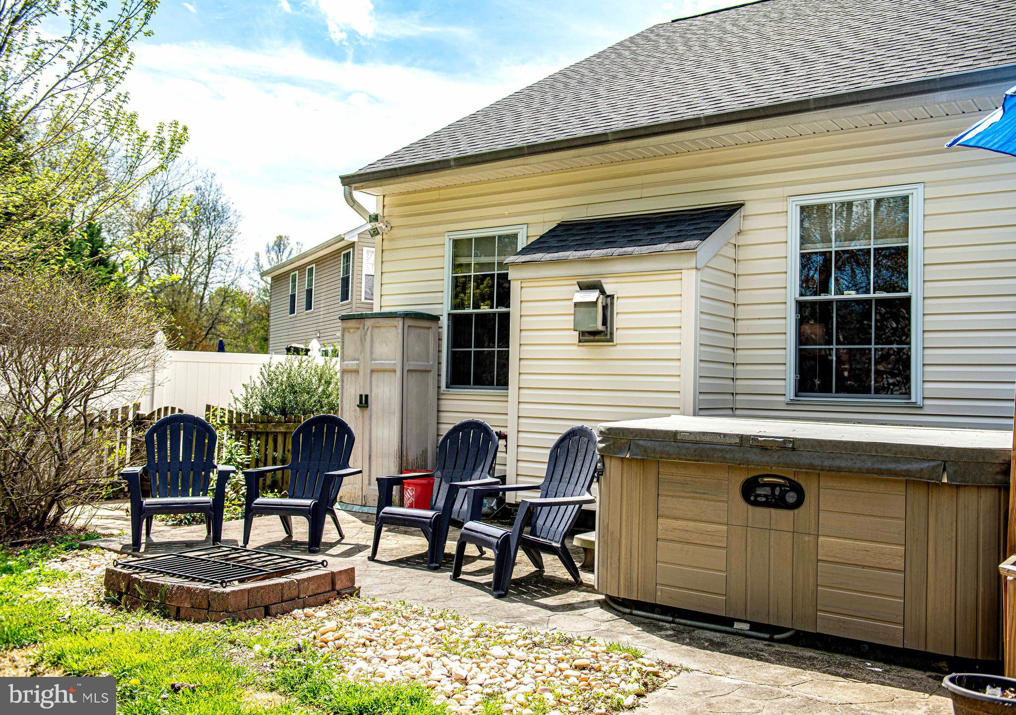 TUCHAHOE FARMS - Residential