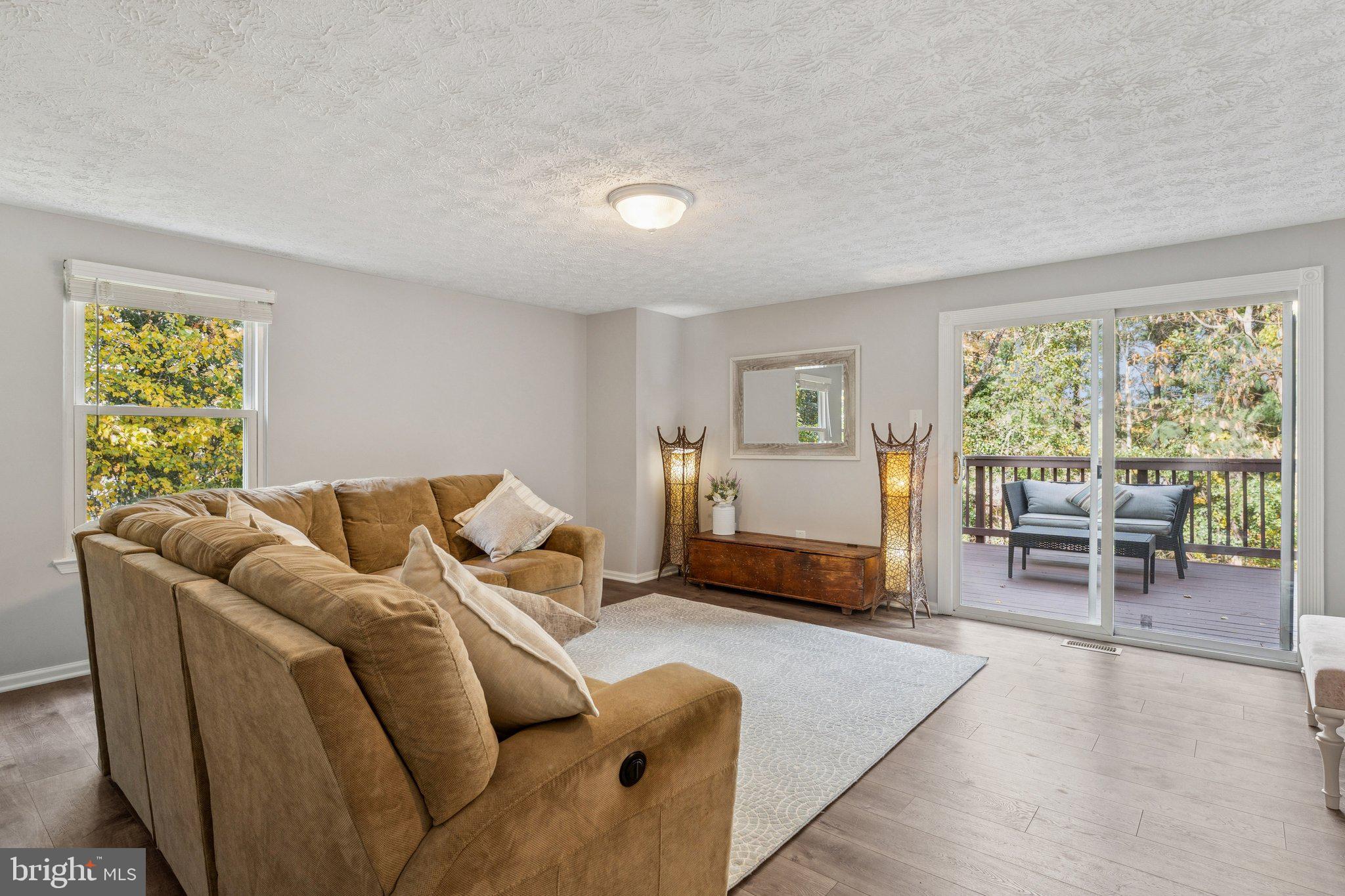 ULMSTEAD GARDENS - Residential