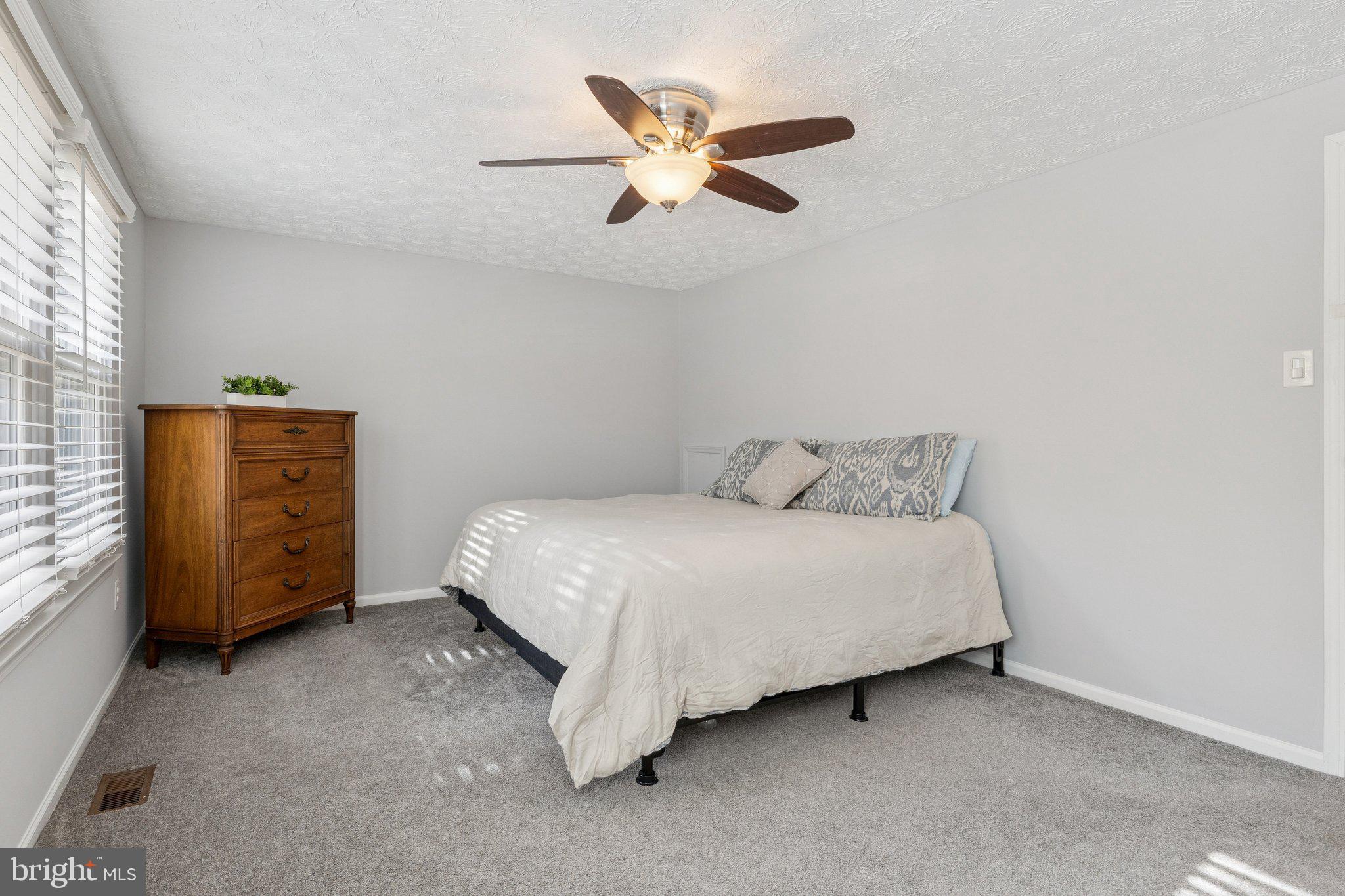 ULMSTEAD GARDENS - Residential