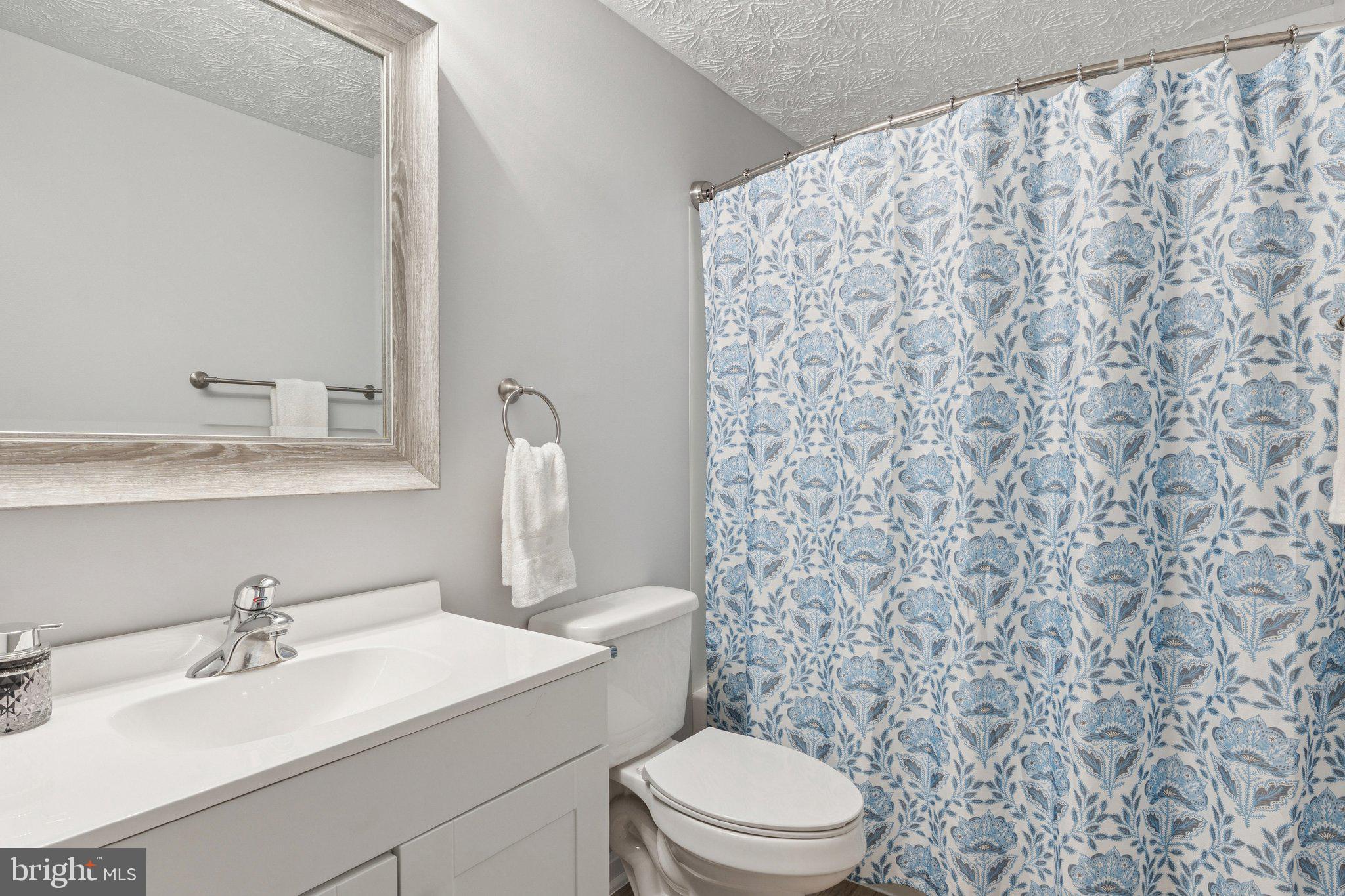 ULMSTEAD GARDENS - Residential