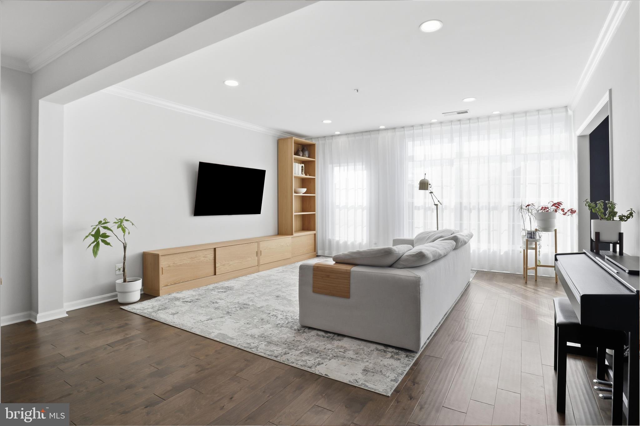 RESIDENCES AT BRAMBLETON - Residential