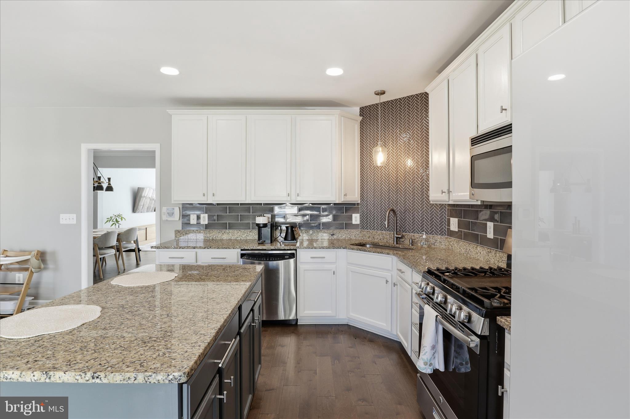 RESIDENCES AT BRAMBLETON - Residential