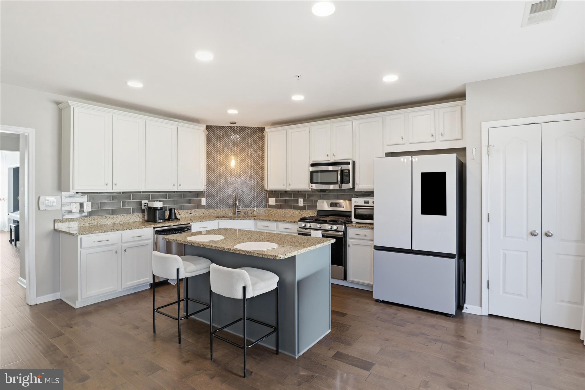 RESIDENCES AT BRAMBLETON - Residential