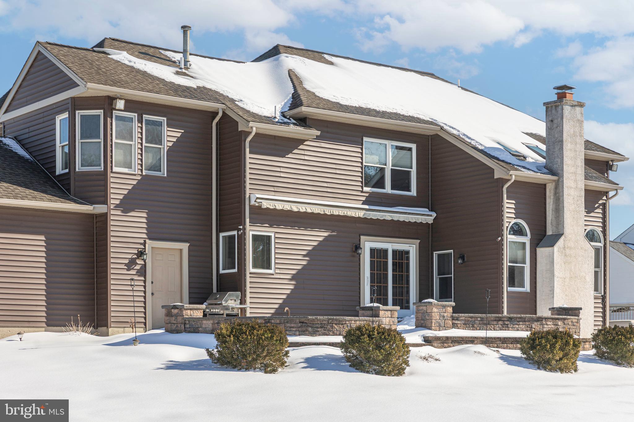 RIVERGATE - Residential