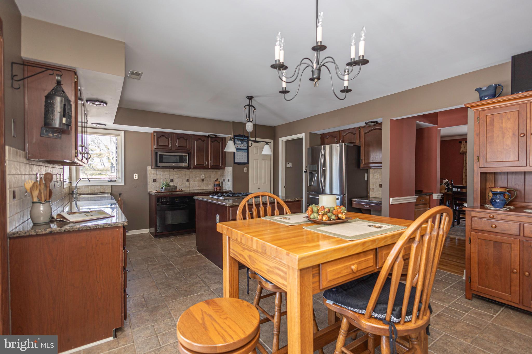 RIVERGATE - Residential