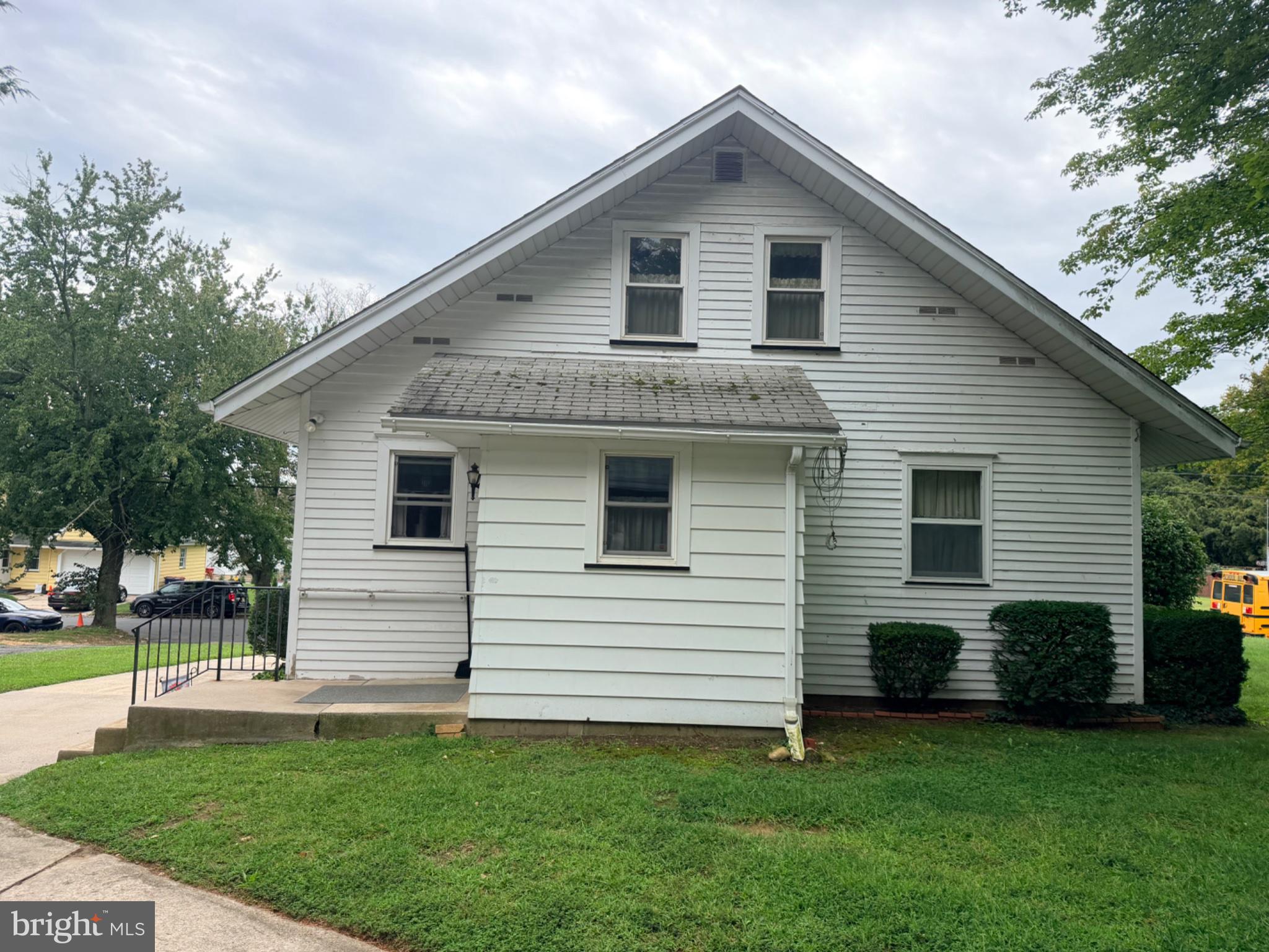 7 PRESTON AVENUE