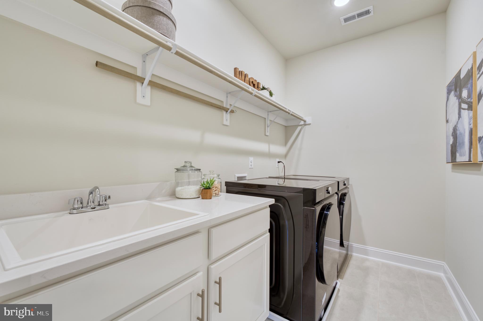 TALISMAN COURT - Residential